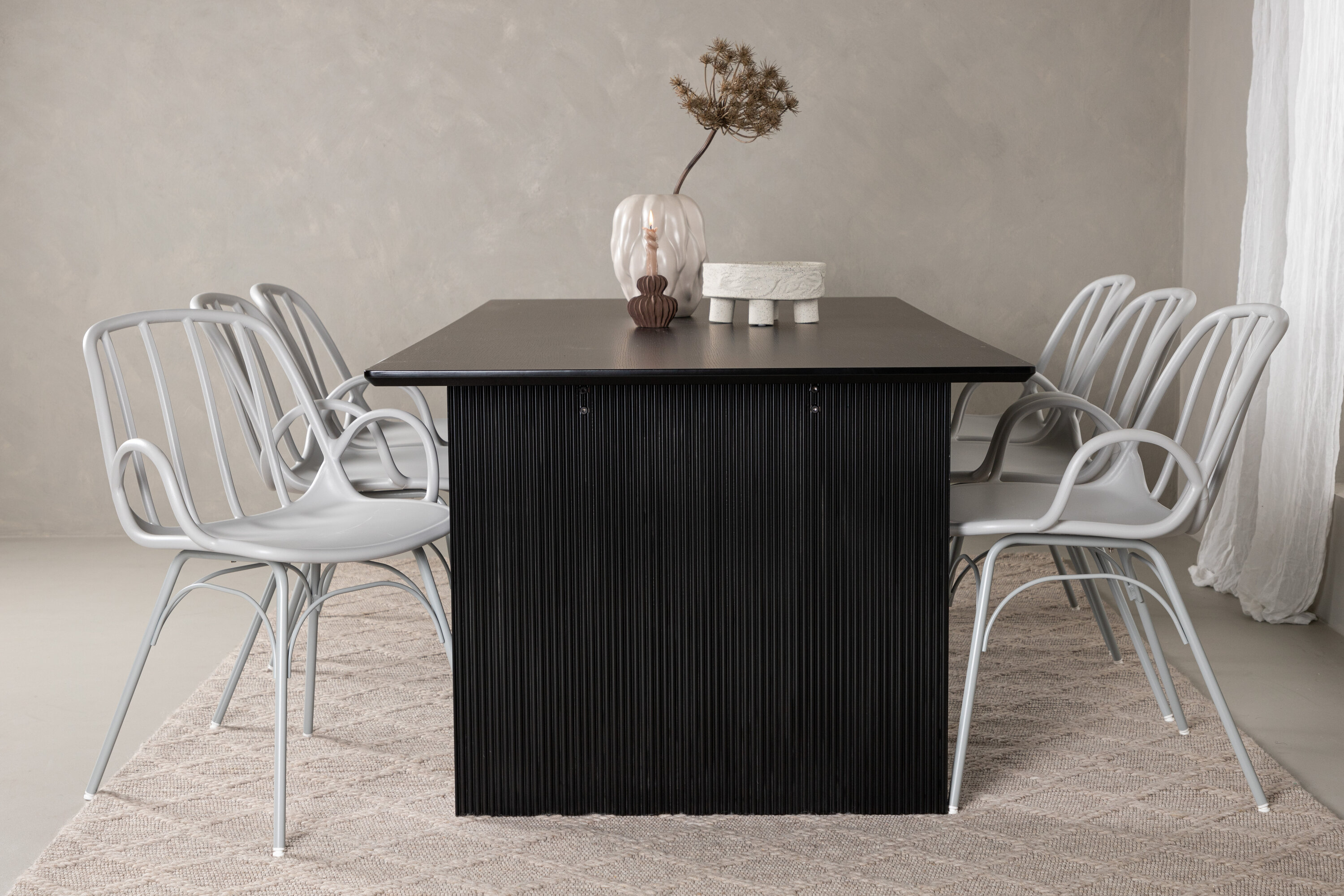 deLOHN Vail, Dyrön Téglalap alakú étkezőgarnitúra