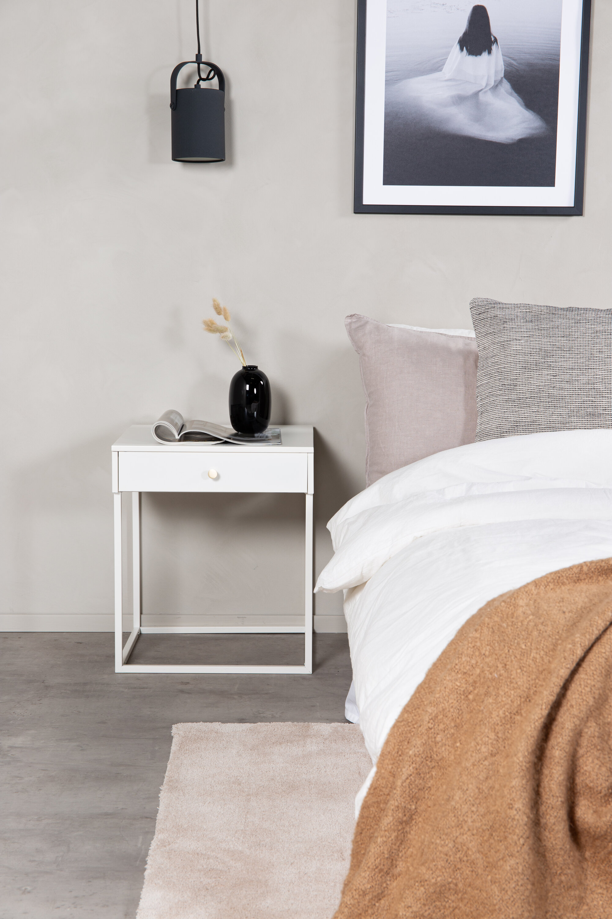 deLOHN Bakal Éjjeliszekrény