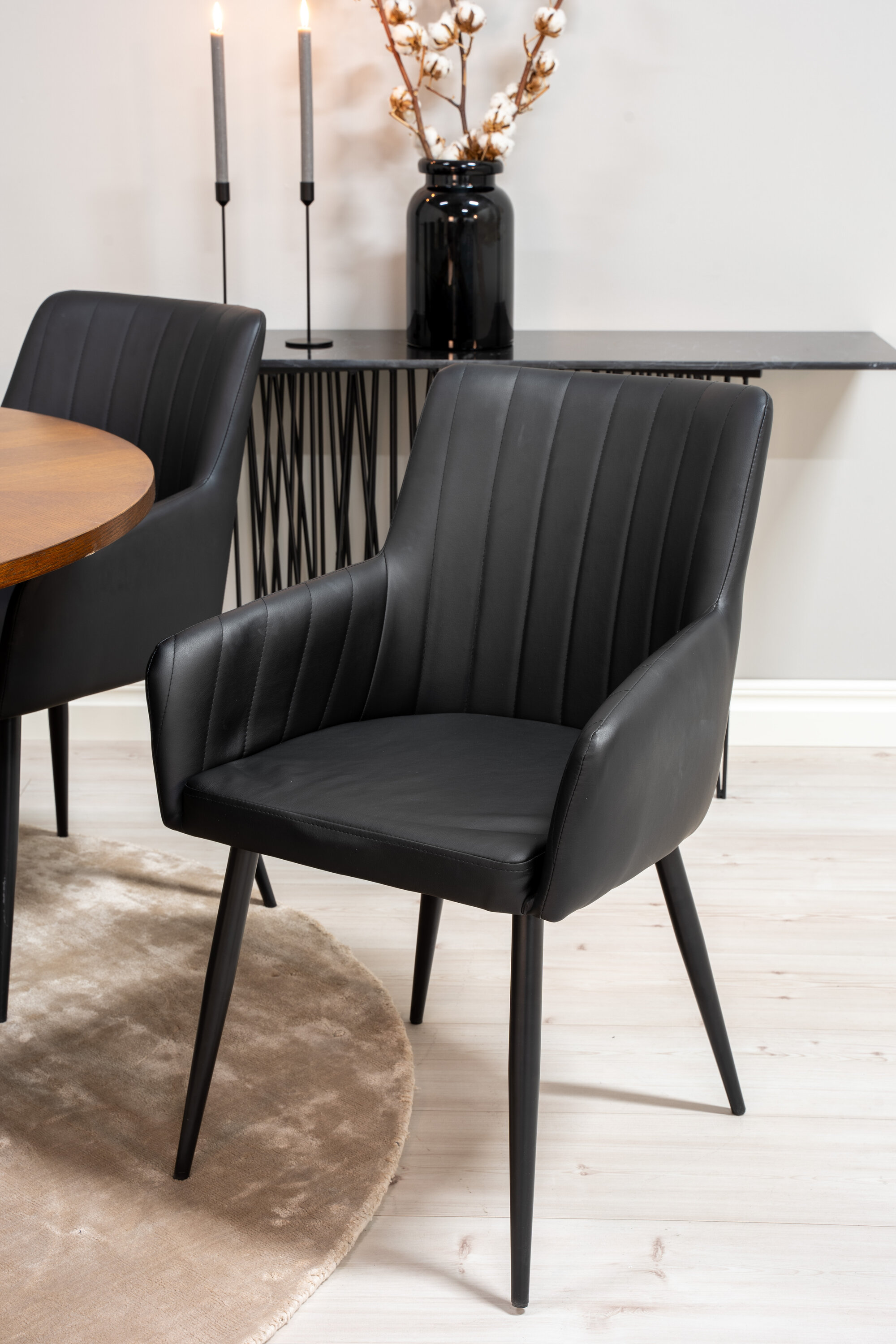 deLOHN Comfort, Copenhagen Kör alakú étkezőgarnitúra