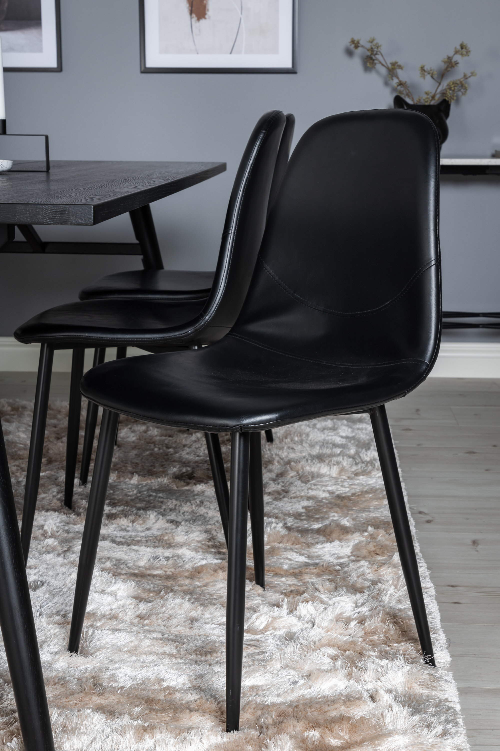 deLOHN Sleek, Polar Téglalap alakú étkezőgarnitúra deLOHN Sleek, Polar Téglalap alakú étkezőgarnitúra