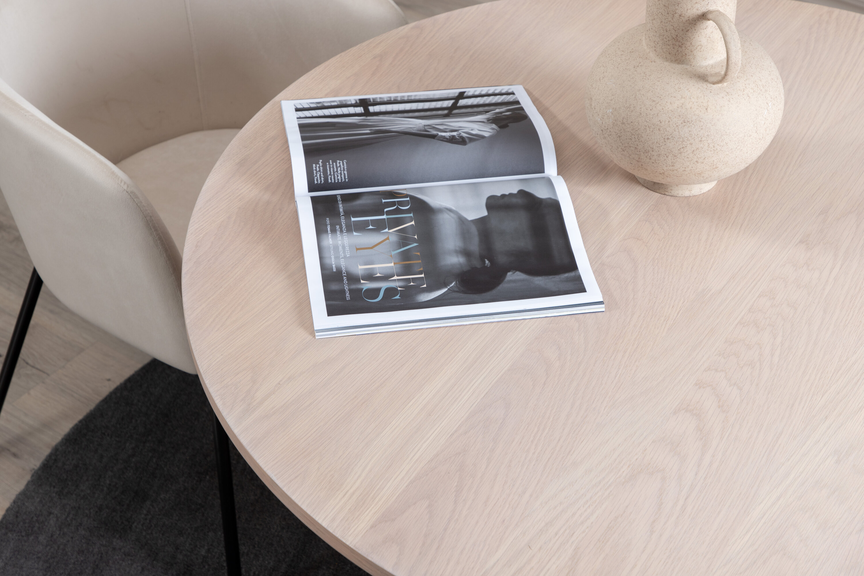 deLOHN Bianca Kerek étkezőasztal