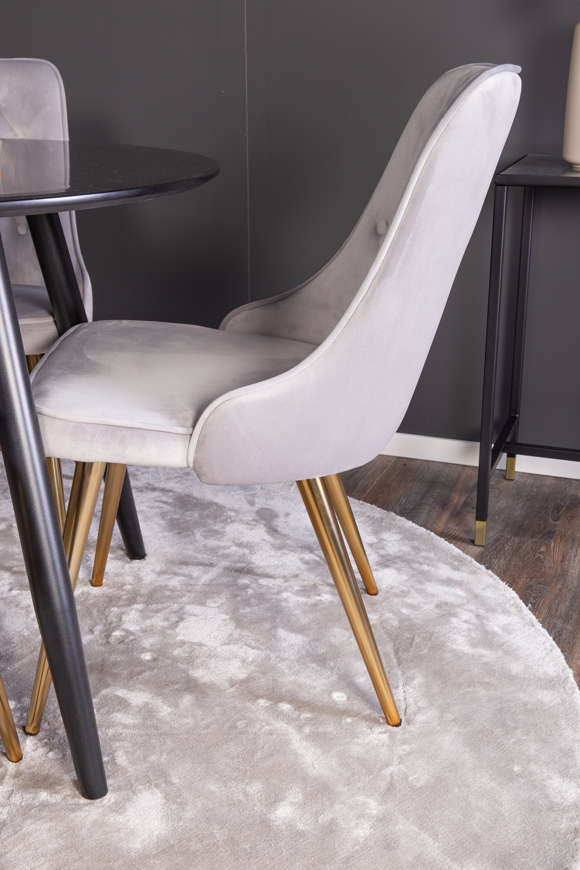 deLOHN Velvet Deluxe, Plaza Kör alakú étkezőgarnitúra