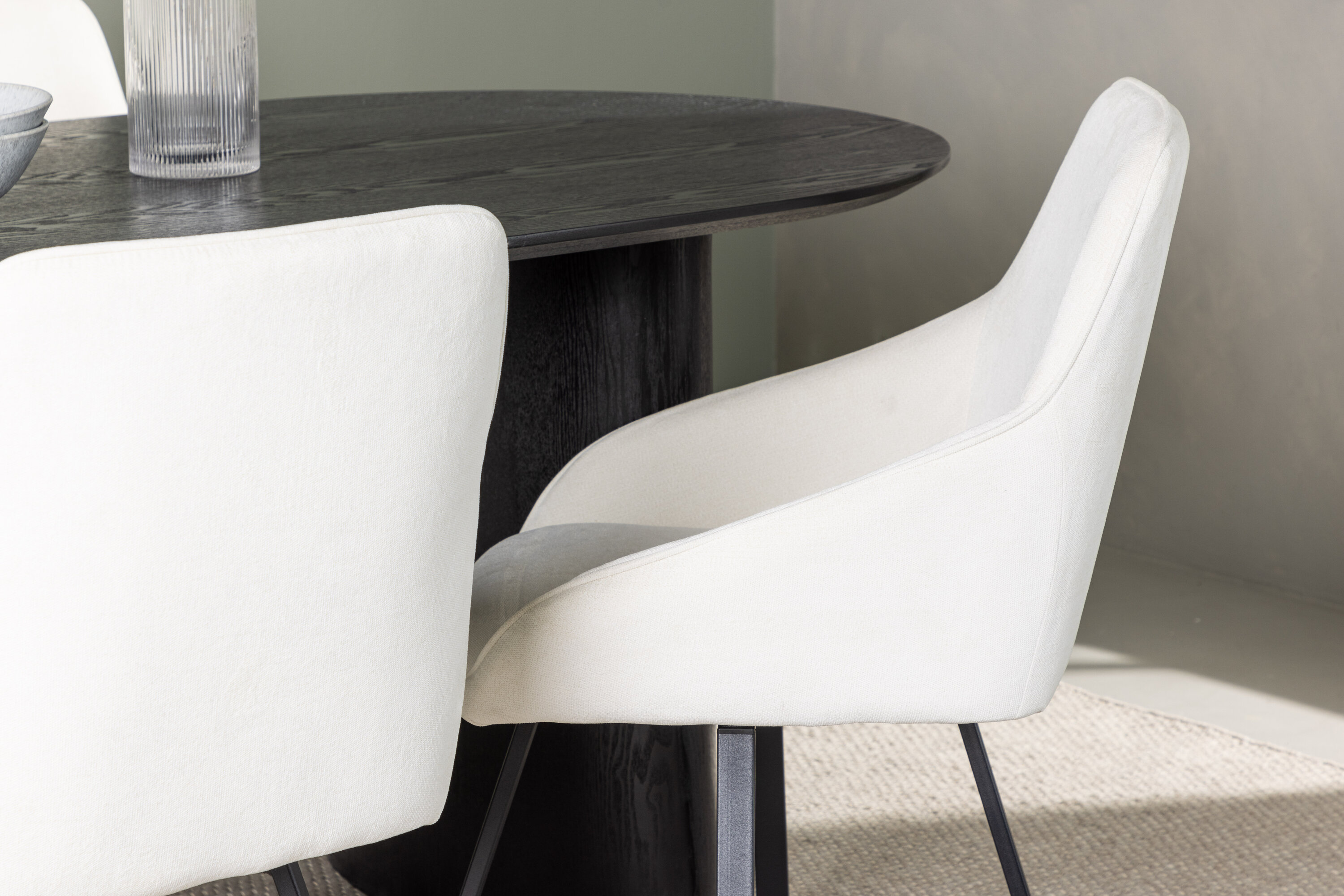 deLOHN Rosie Ovális étkezőgarnitúra deLOHN Rosie Ovális étkezőgarnitúra