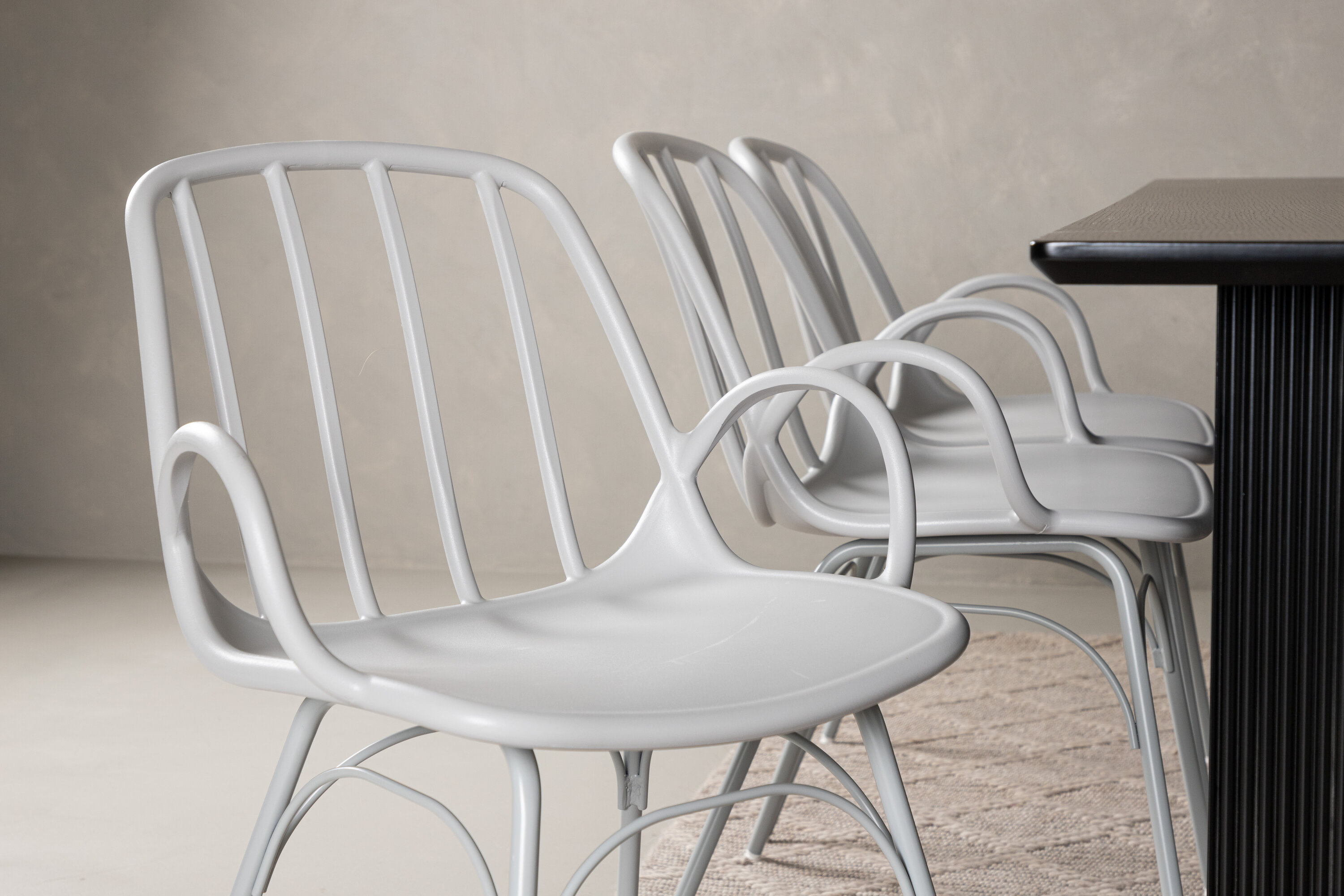 deLOHN Vail, Dyrön Téglalap alakú étkezőgarnitúra