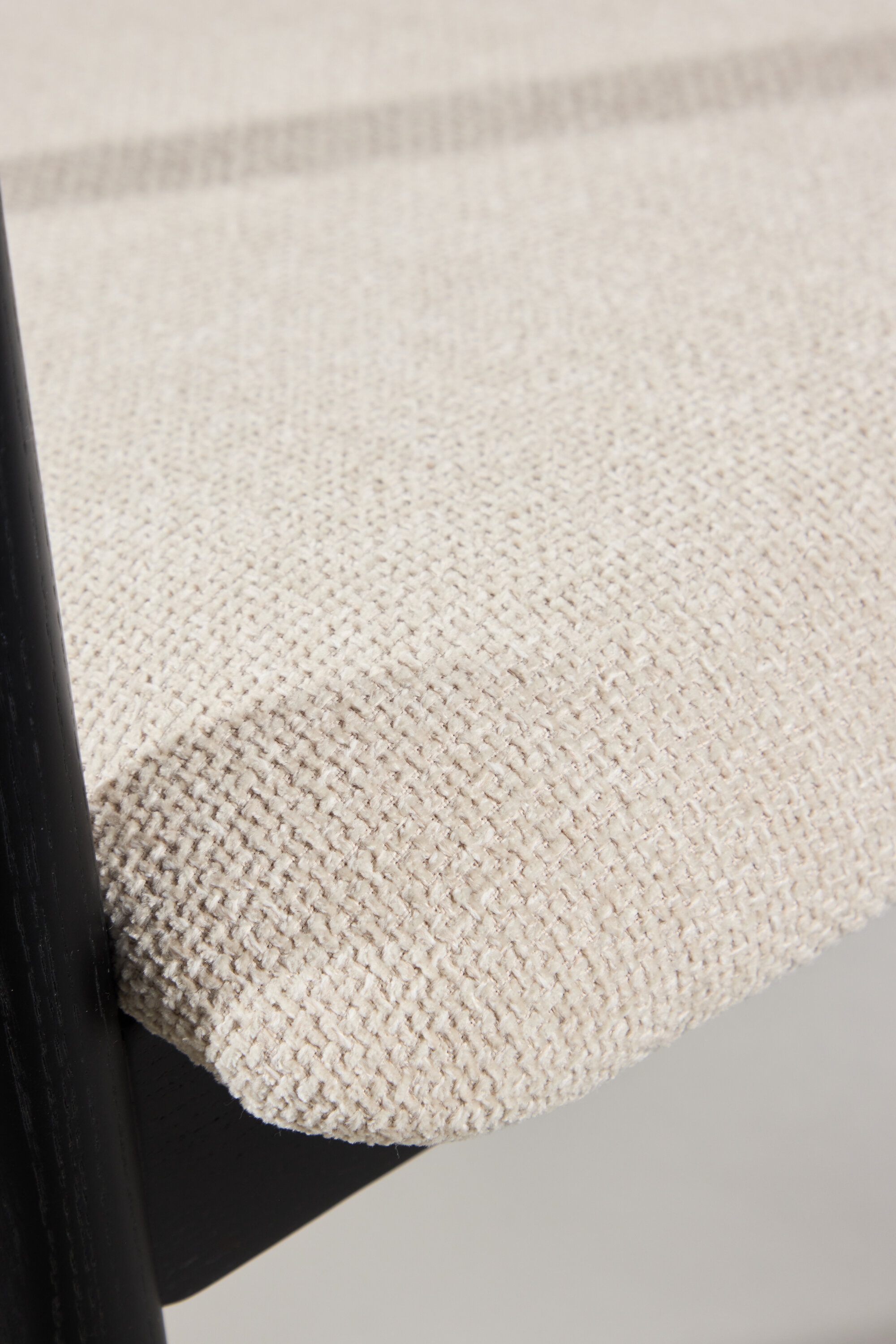 deLOHN Långön Étkezőszék