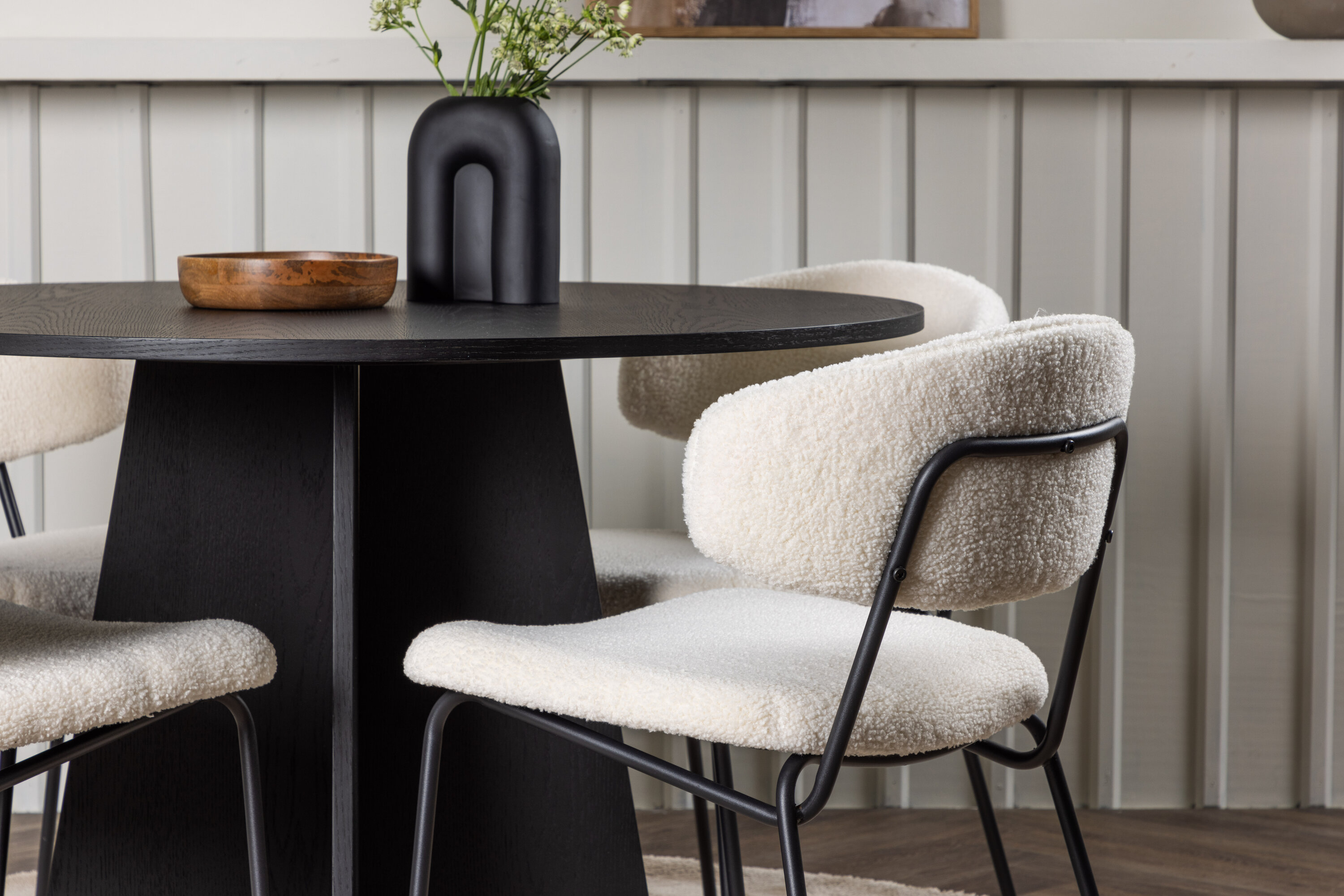 deLOHN Bootcut Round, Chico Kör alakú étkezőgarnitúra