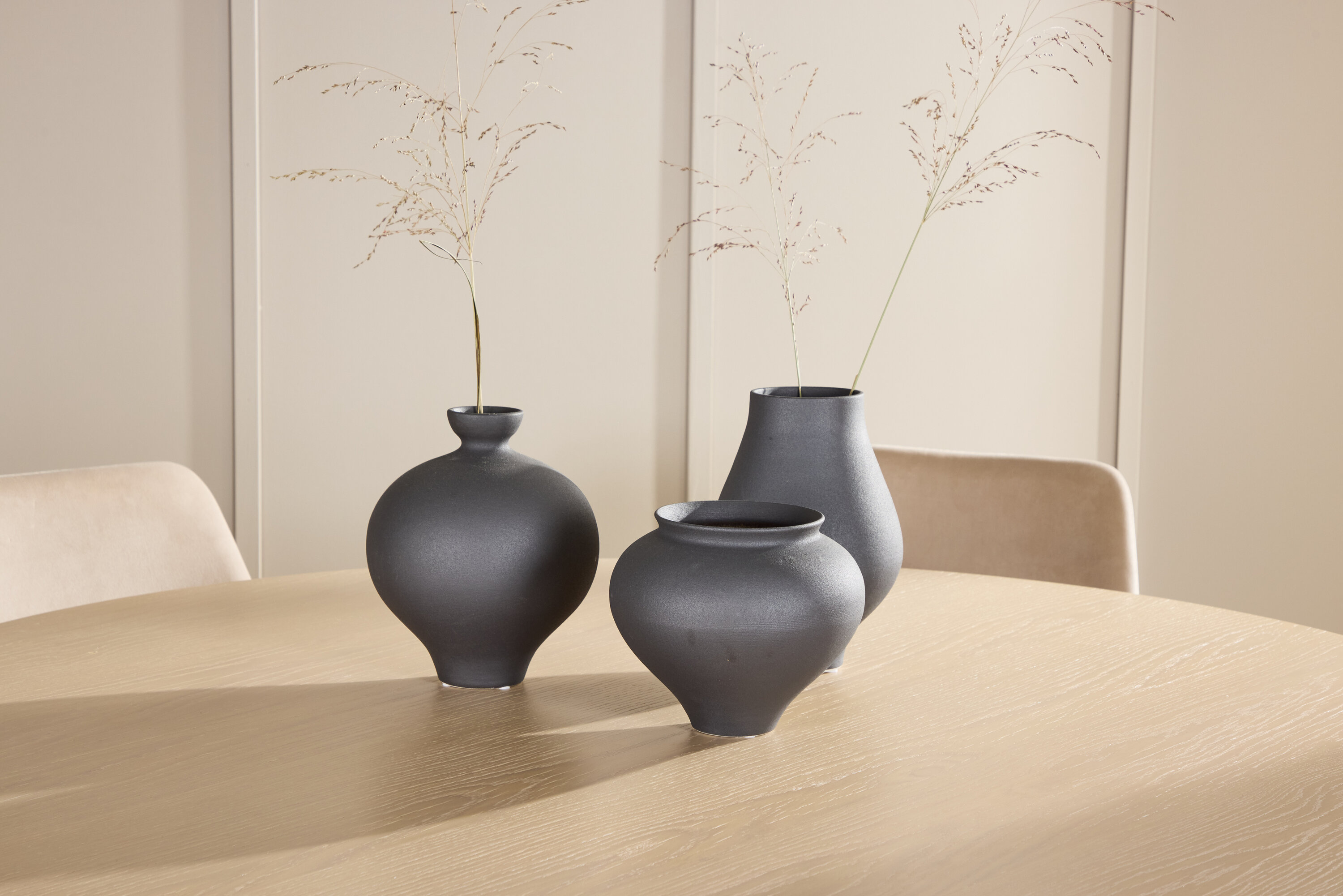 deLOHN Copenhagen, Night Kör alakú étkezőgarnitúra