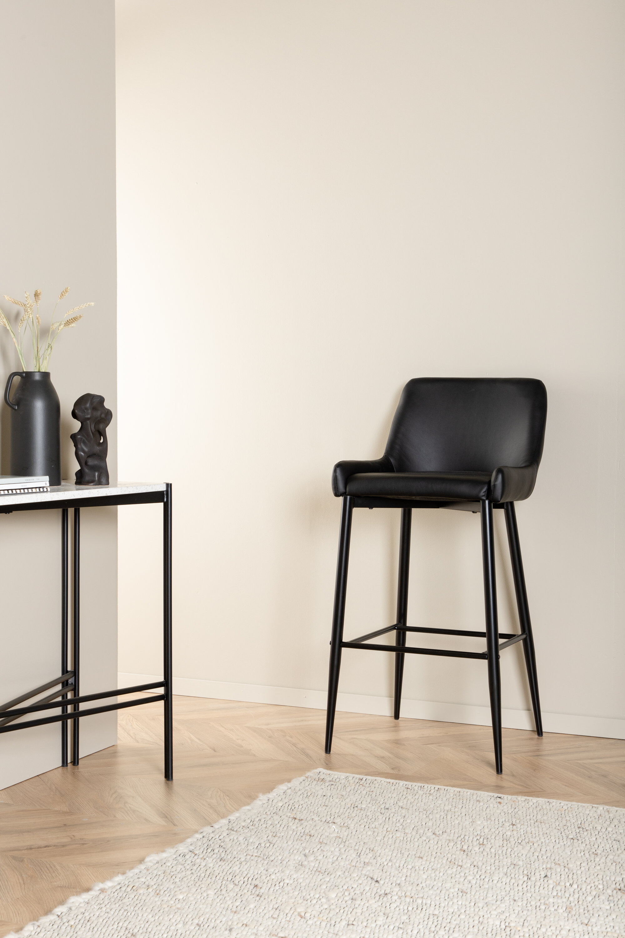 deLOHN Plaza Bárszék