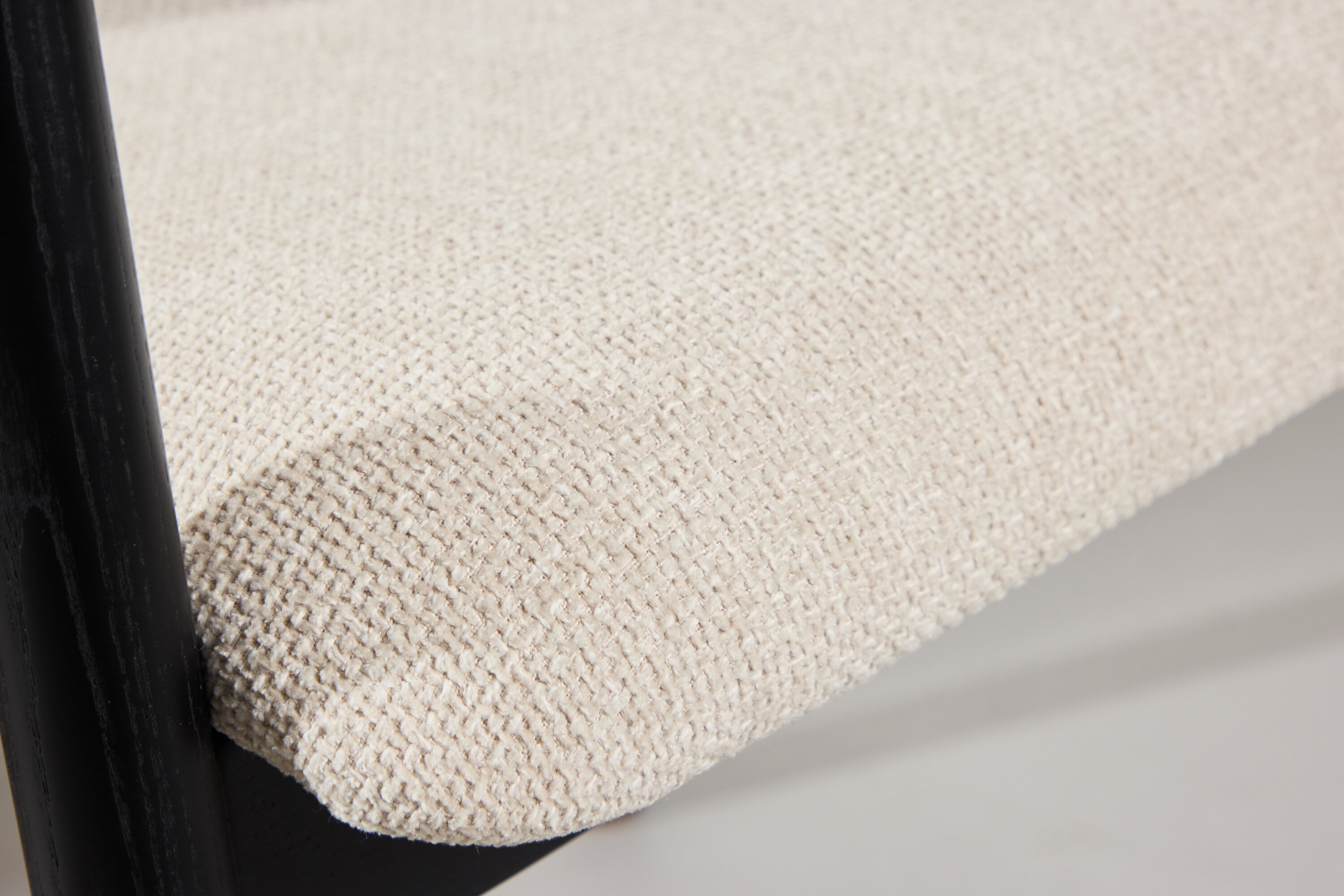 deLOHN Långön Étkezőszék