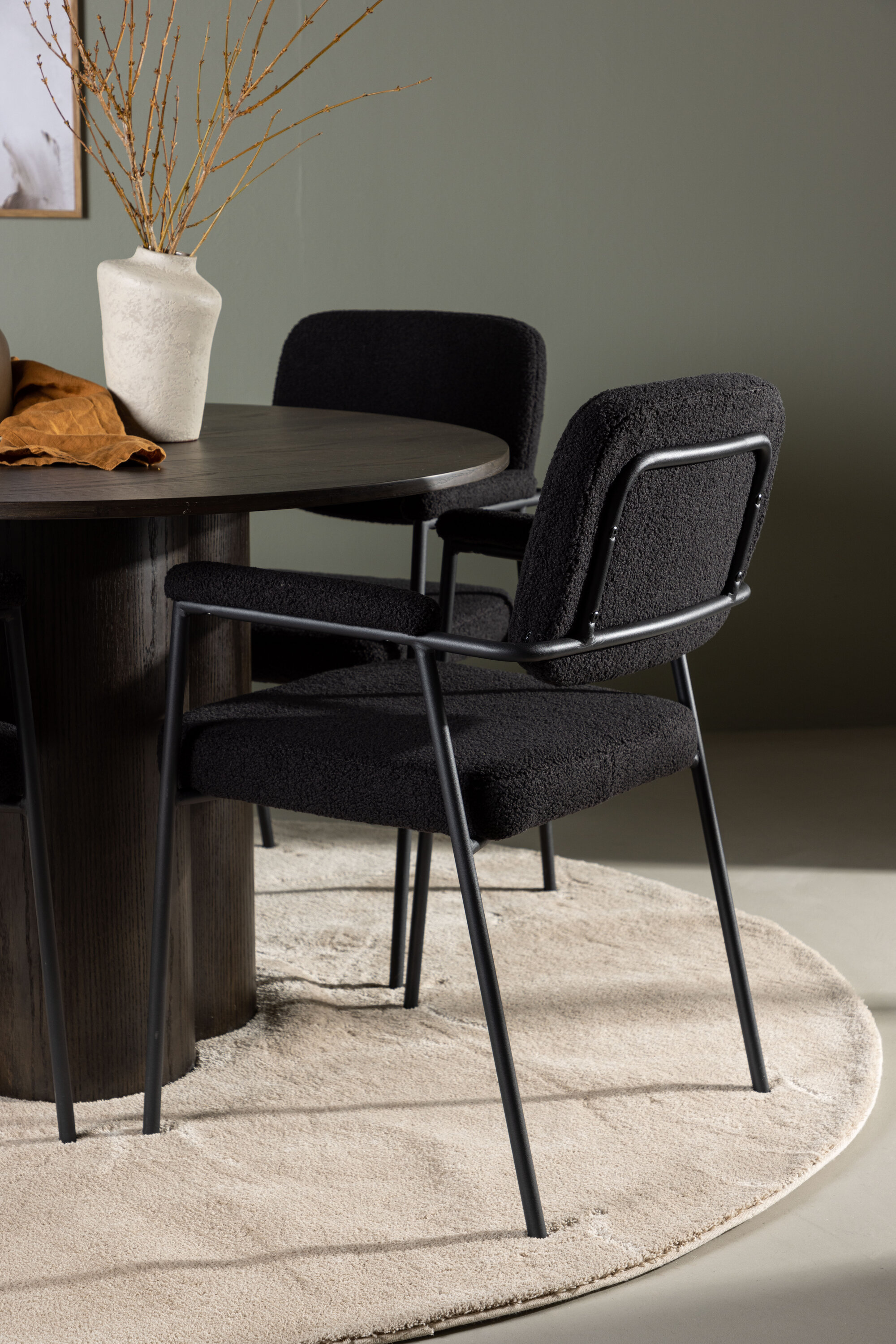 deLOHN Yesterday Kör alakú étkezőgarnitúra deLOHN Yesterday Kör alakú étkezőgarnitúra