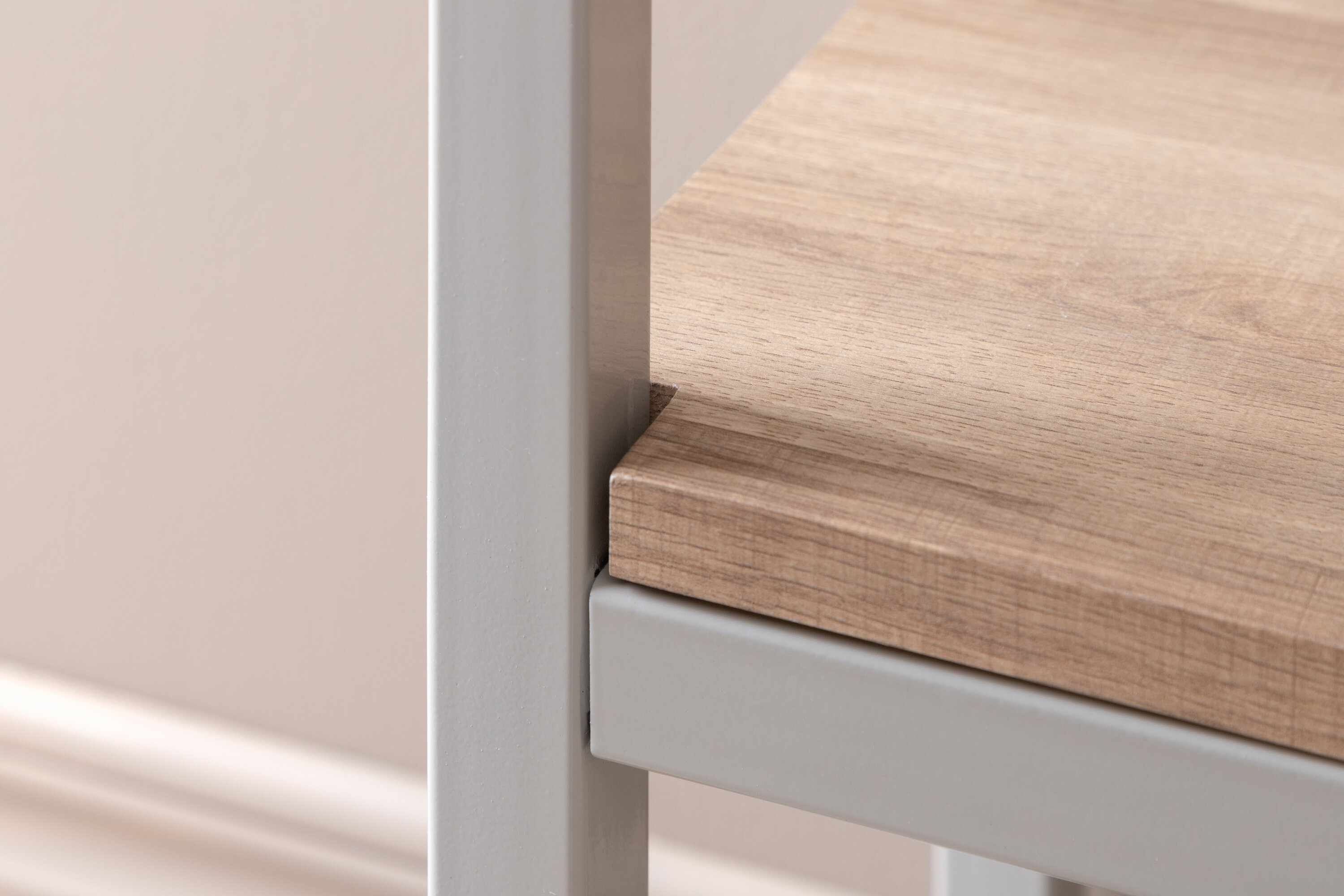 deLOHN Rise Kisasztal deLOHN Rise Kisasztal