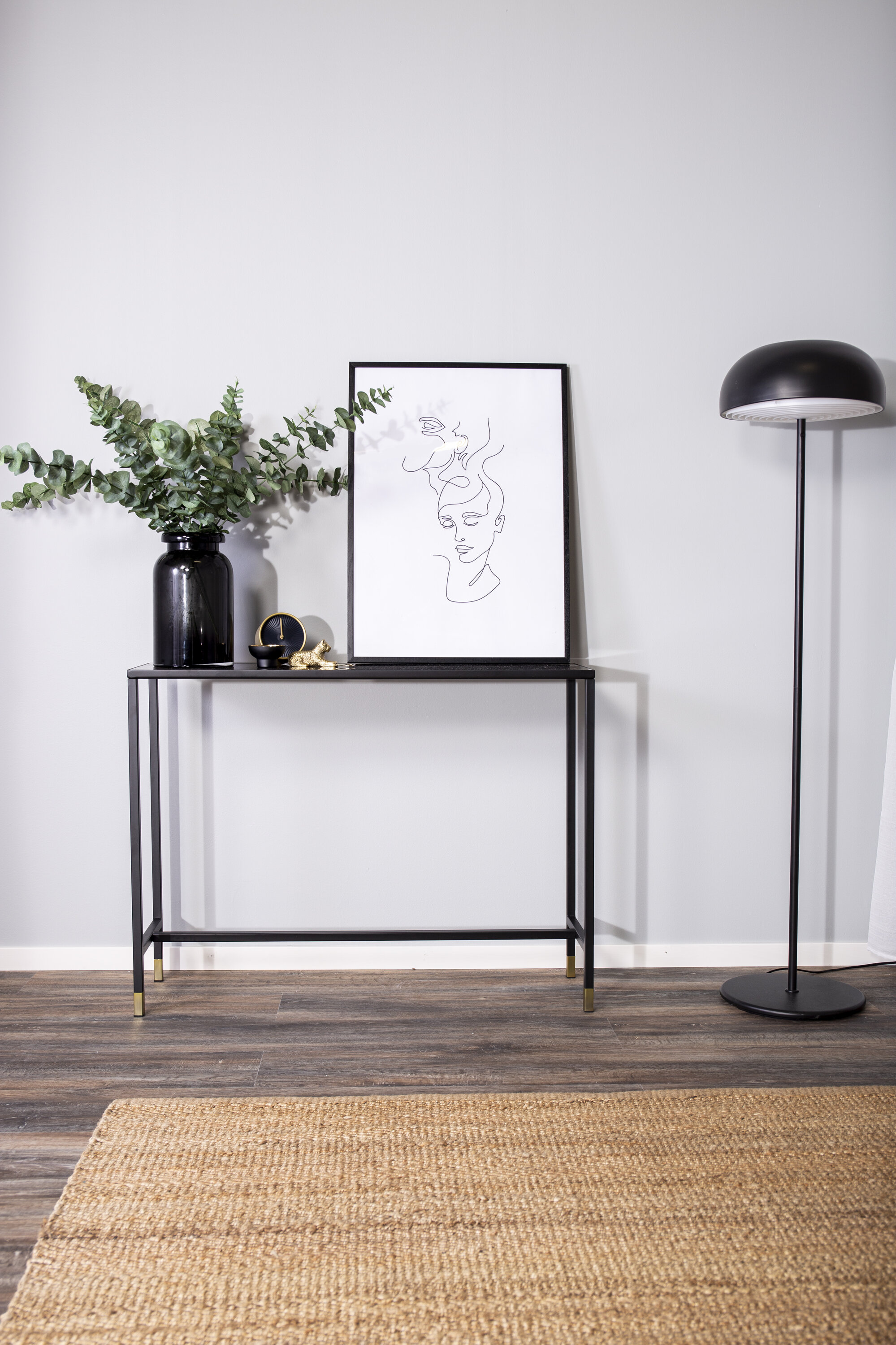 deLOHN Dipp Kisasztal