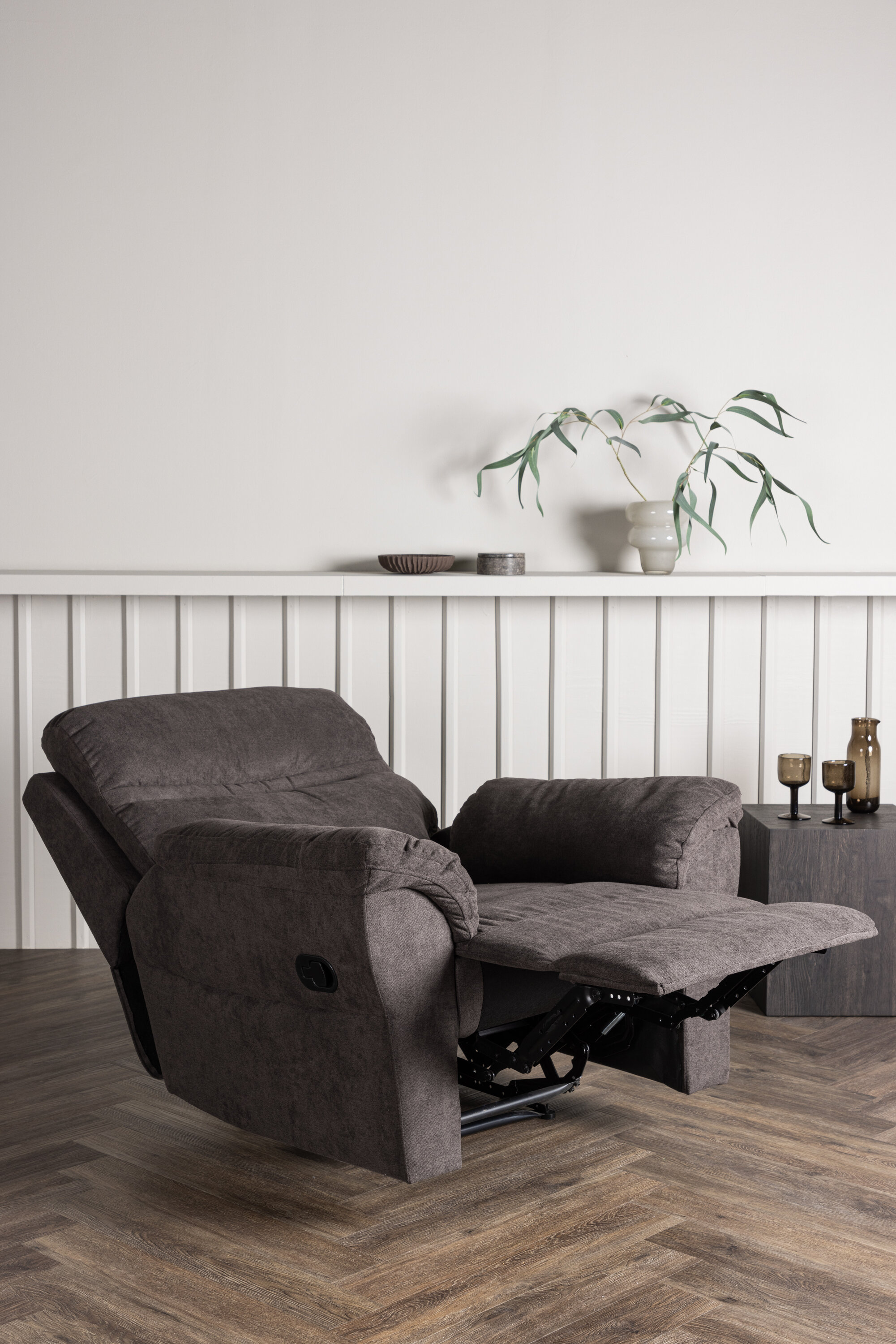 deLOHN Taranto Fotel