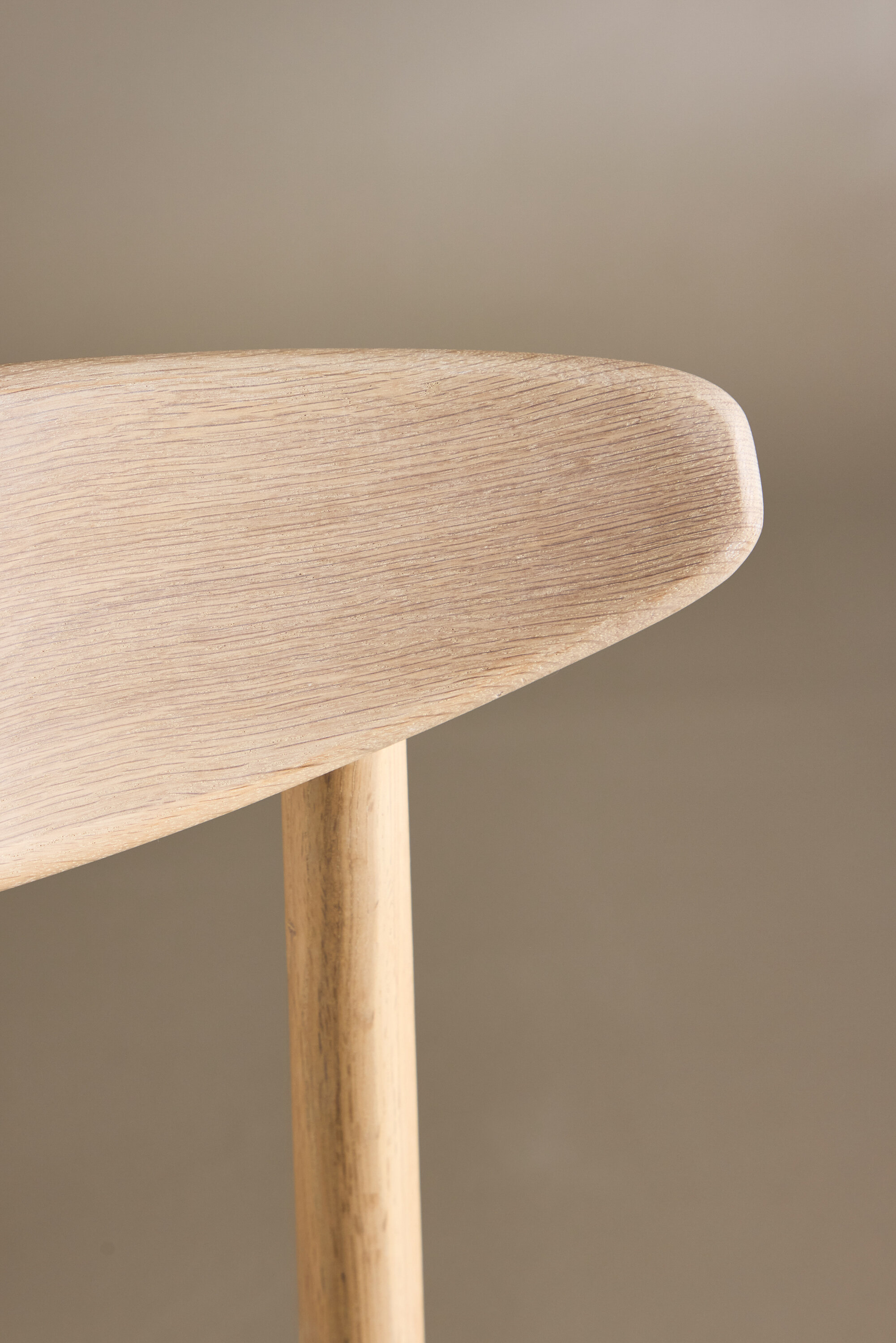 deLOHN Ven Étkezőszék