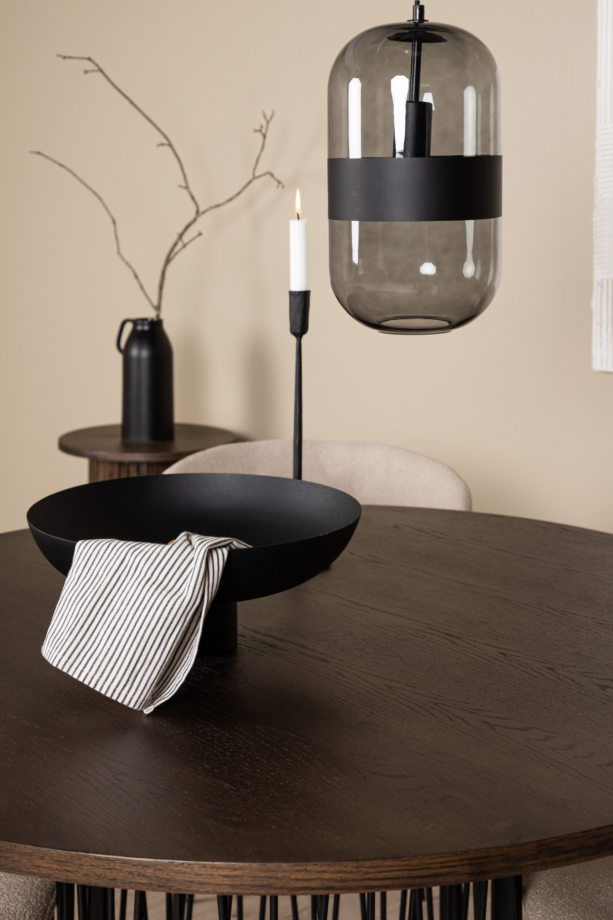 deLOHN Stone round, Modesto Kör alakú étkezőgarnitúra