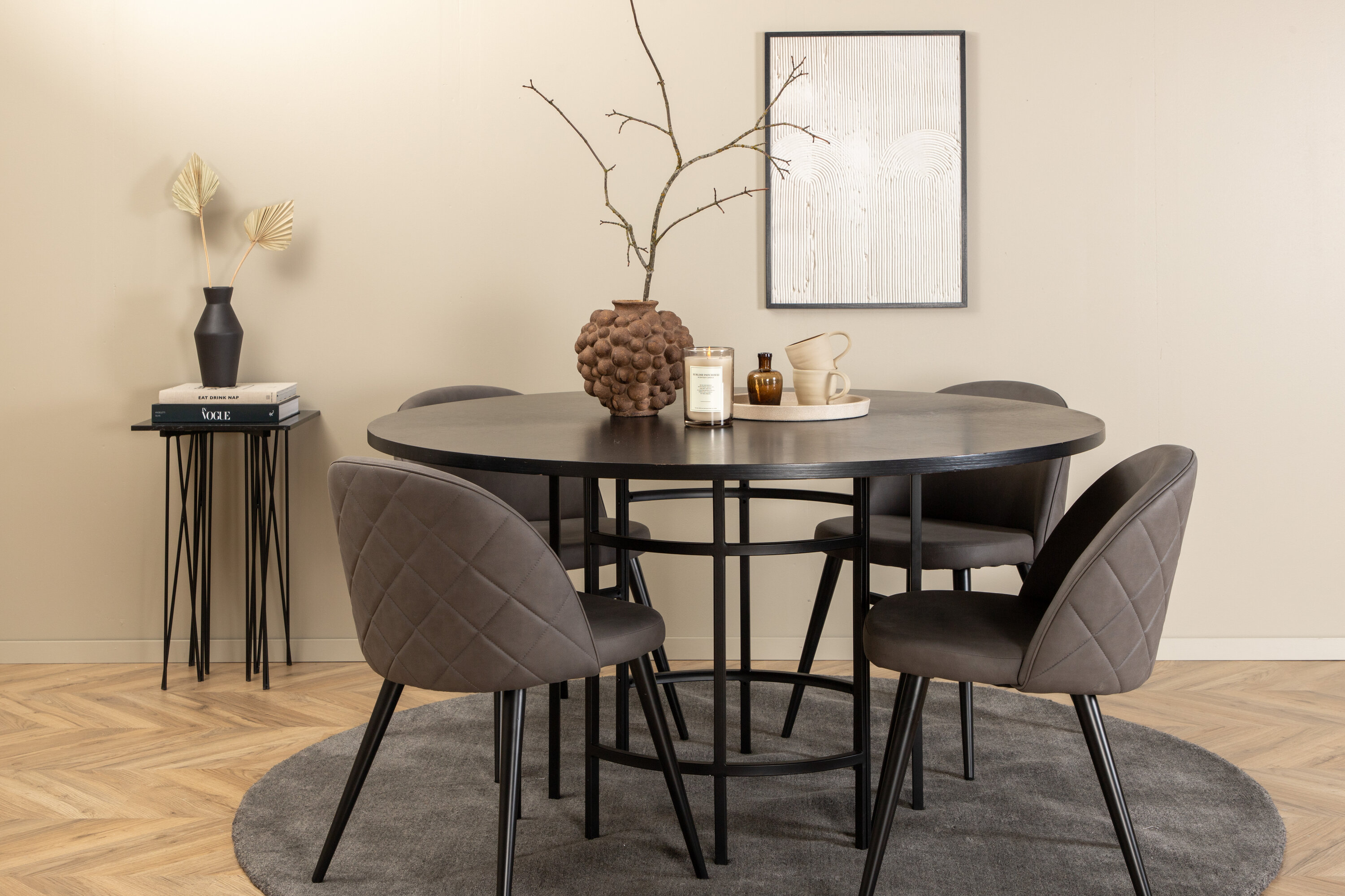 deLOHN Copenhagen, Velvet Kör alakú étkezőgarnitúra deLOHN Copenhagen, Velvet Kör alakú étkezőgarnitúra