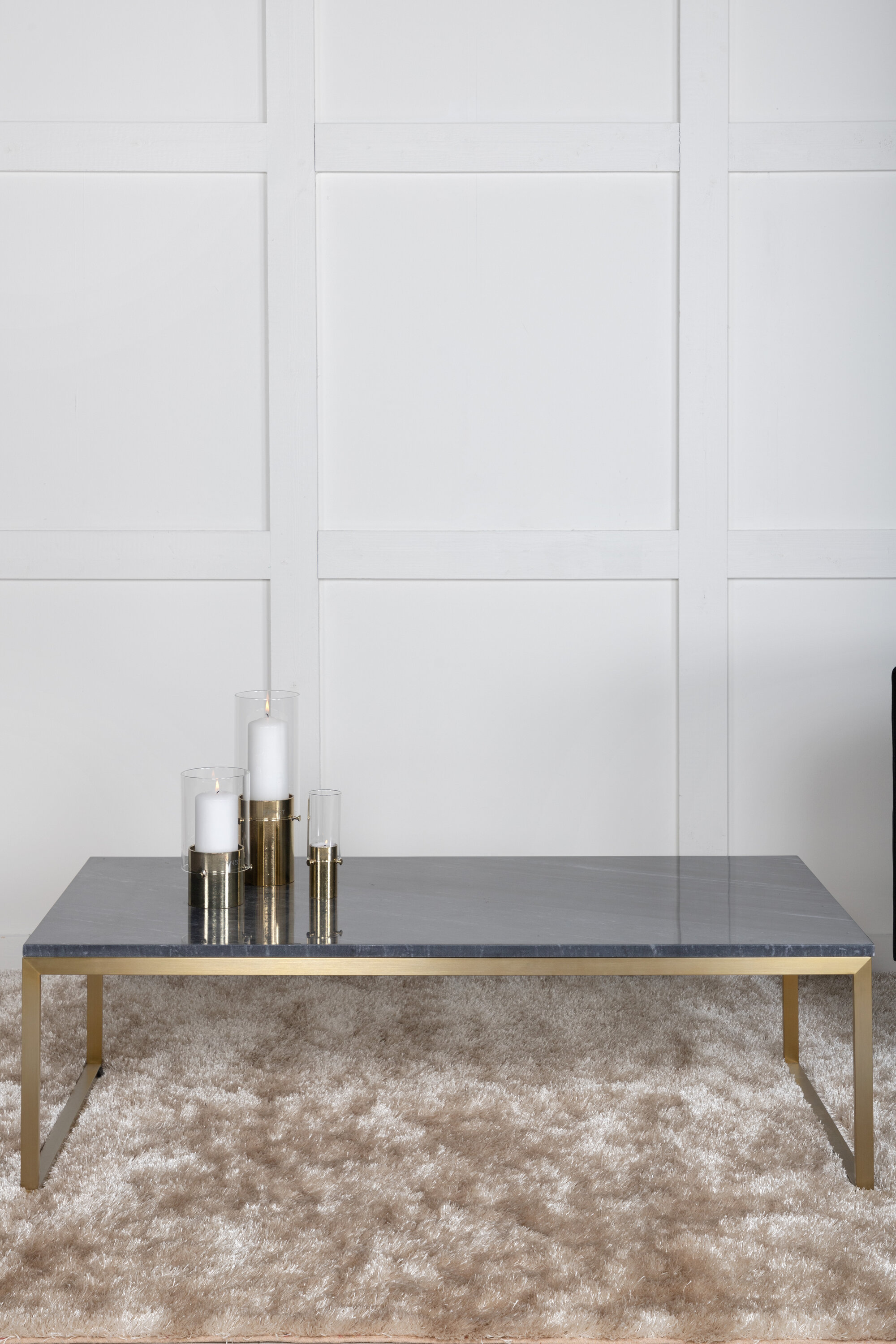 deLOHN Estelle Dohányzóasztal