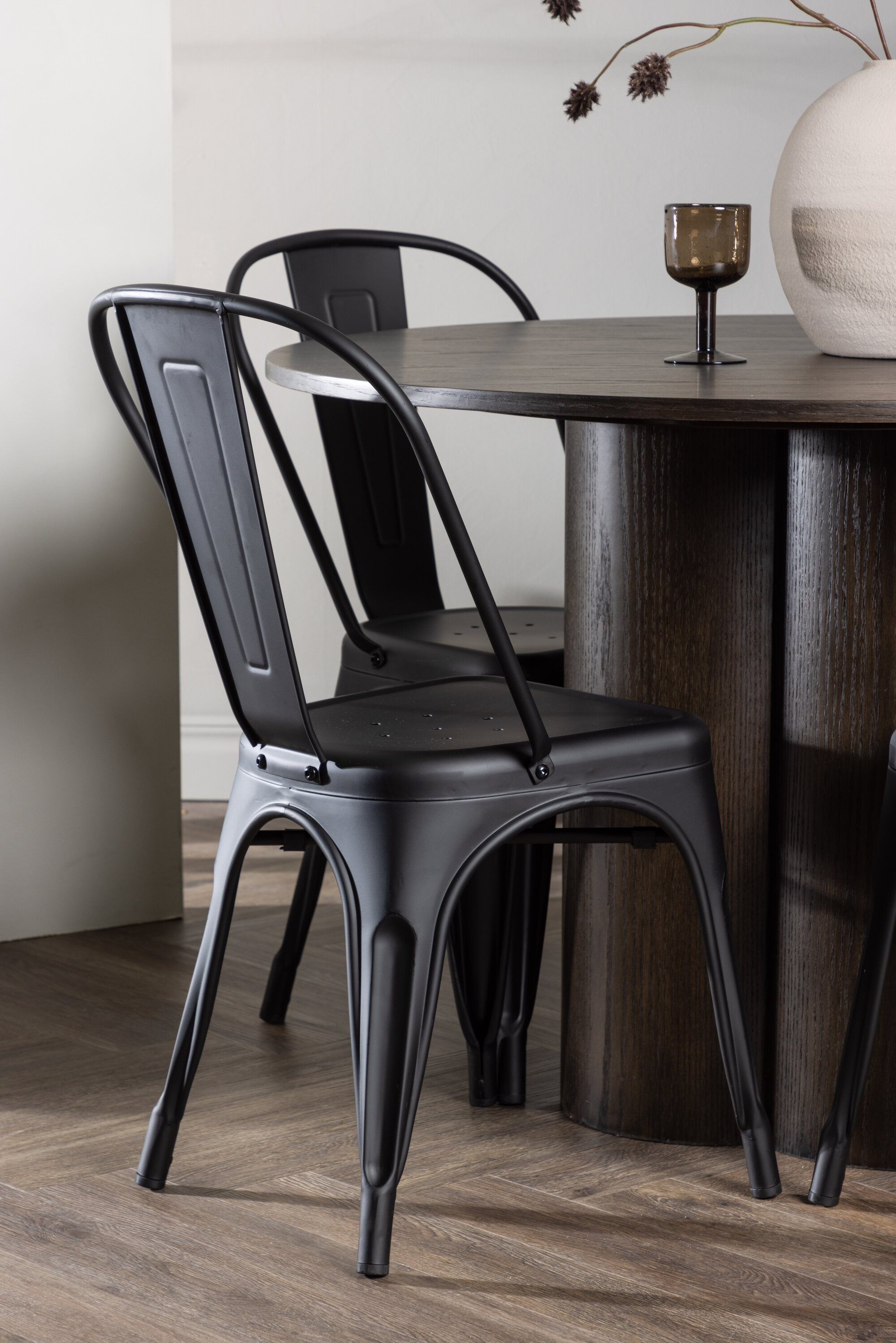 deLOHN Olivia, Tempe Kör alakú étkezőgarnitúra