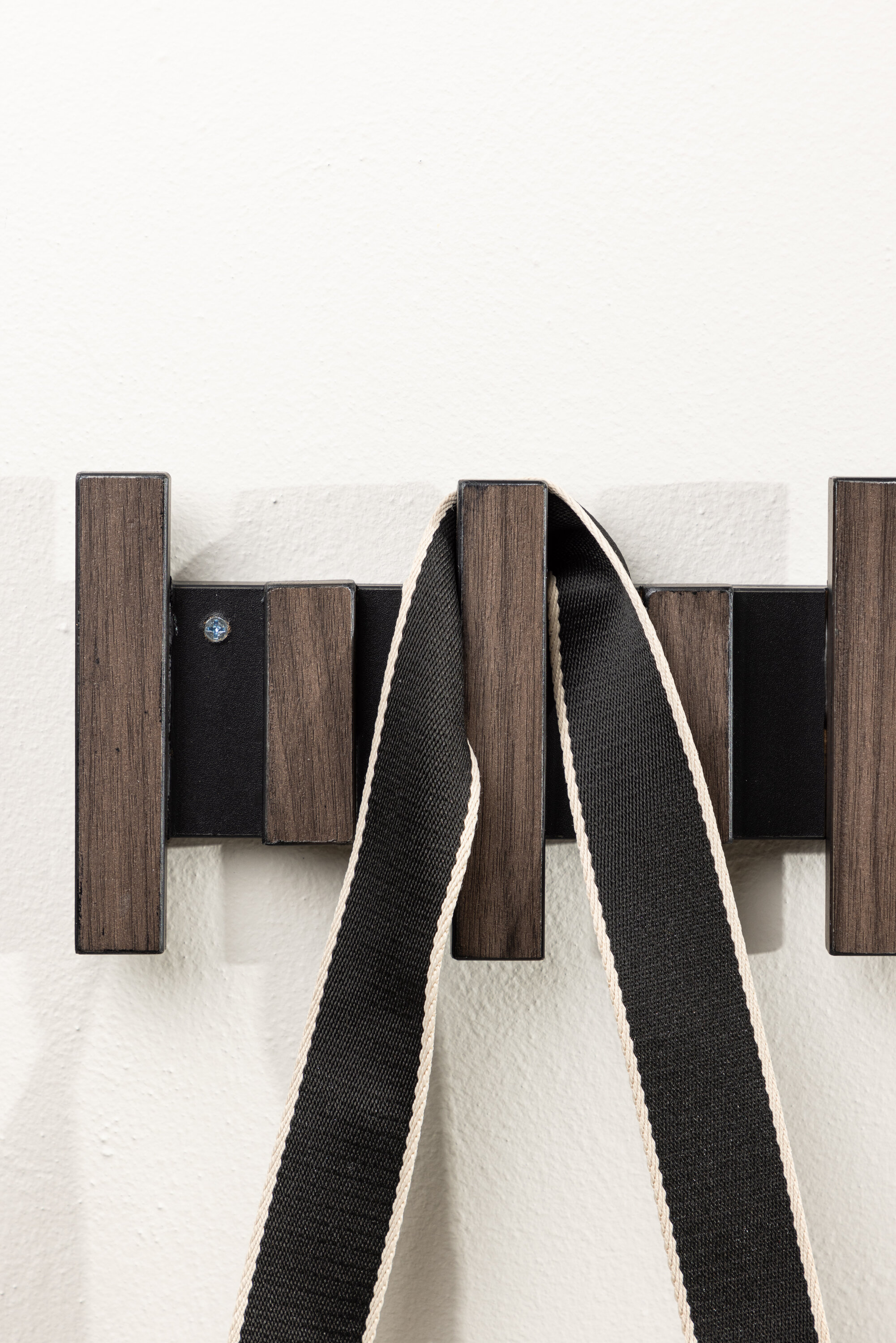 deLOHN Nimes Ruhafogas