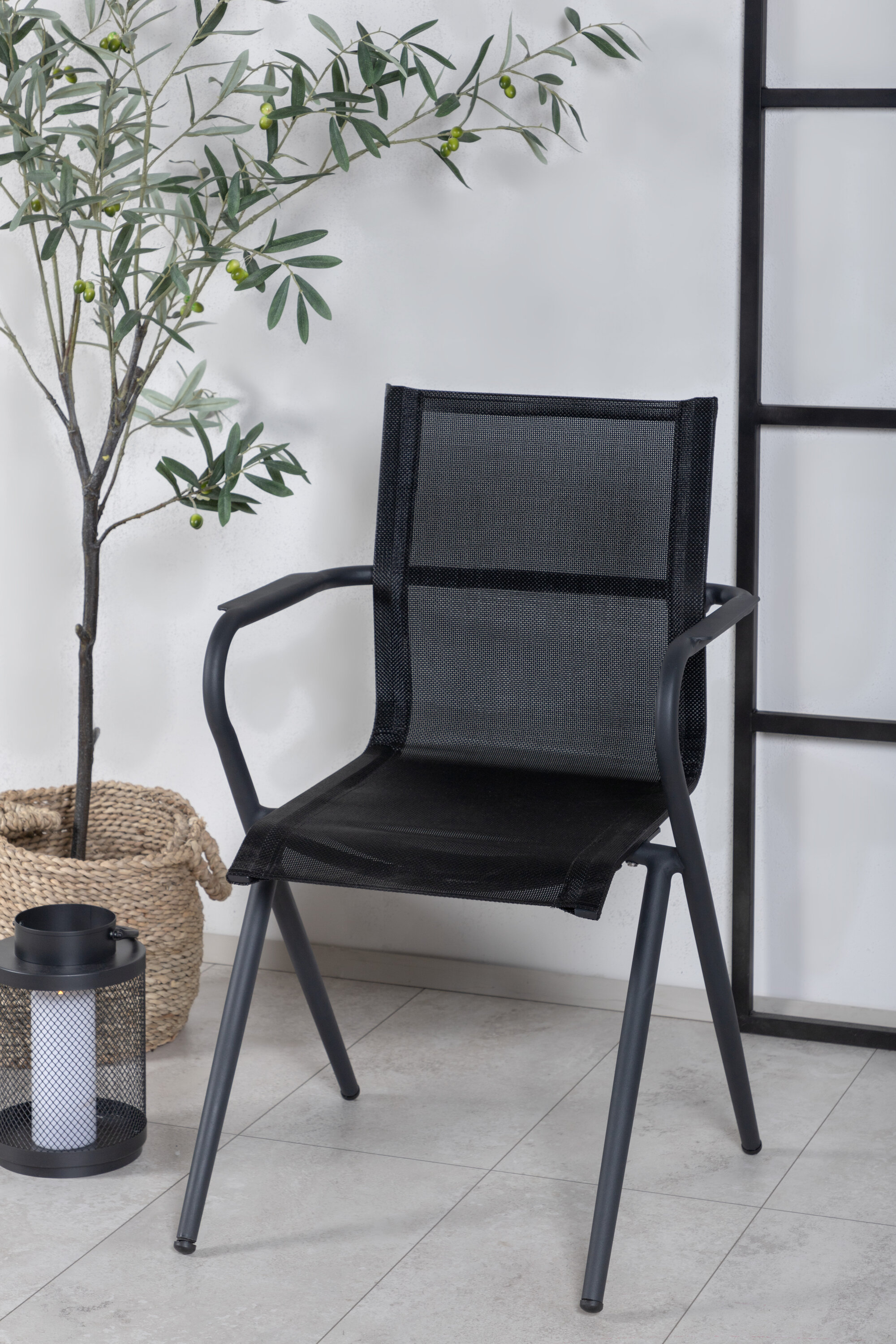 deLOHN Alina Étkezőszék