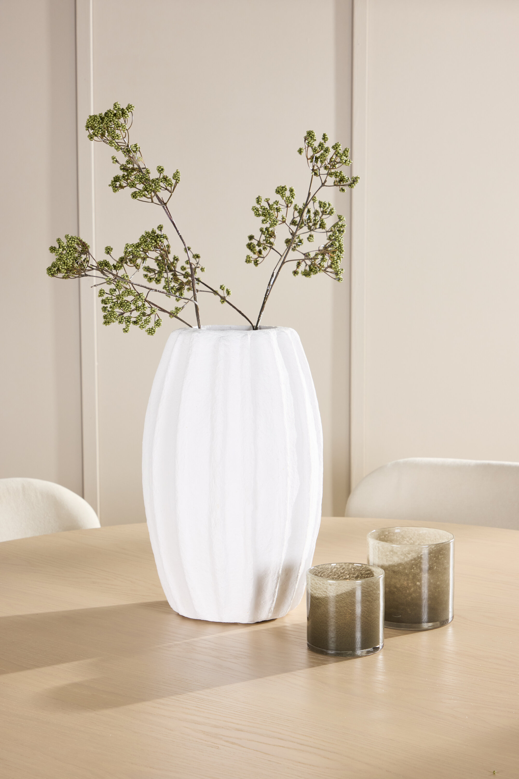 deLOHN Copenhagen, Lilja Kör alakú étkezőgarnitúra