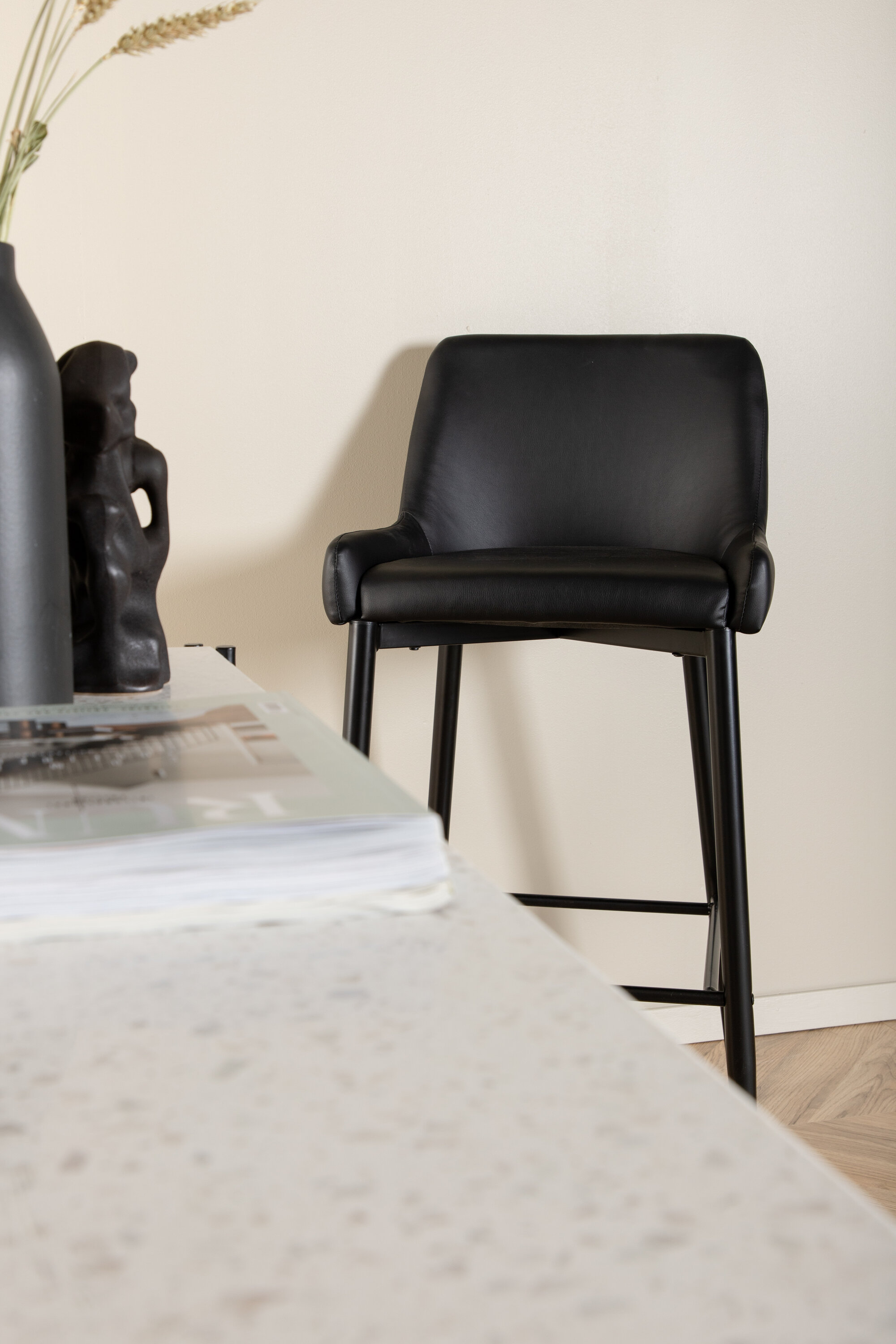 deLOHN Plaza Bárszék