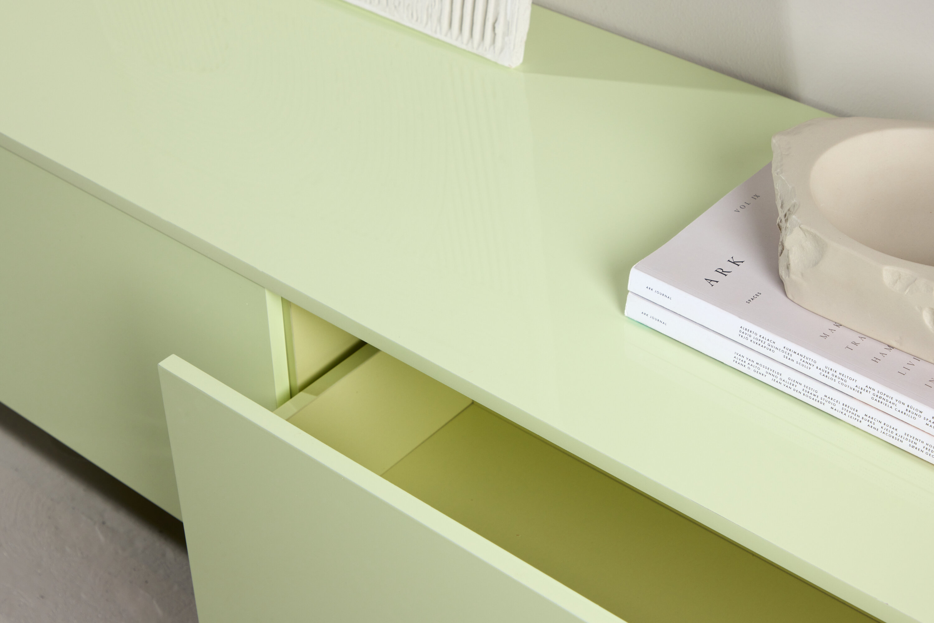 deLOHN Frihamn Komód deLOHN Frihamn Komód