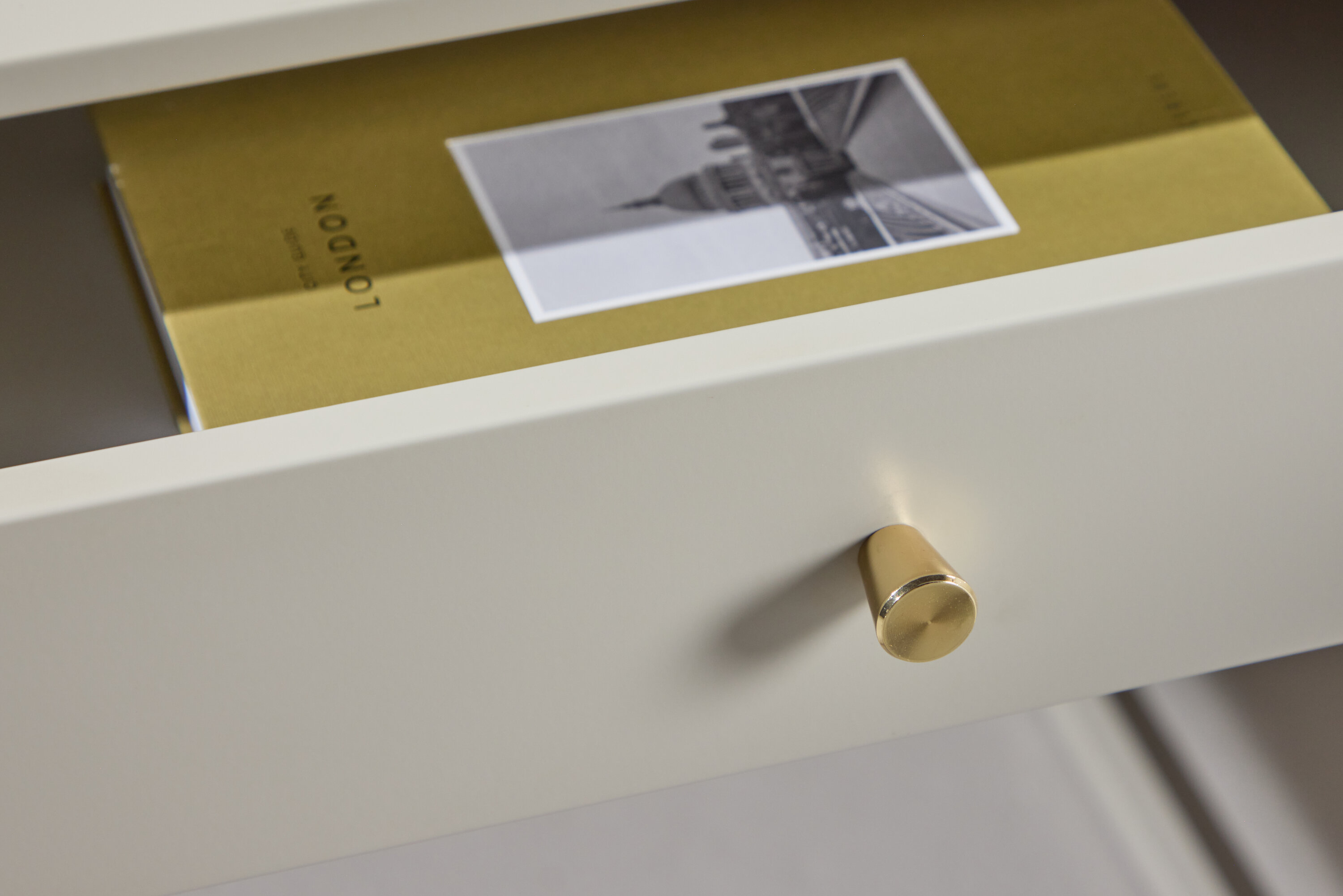 deLOHN Bakal Tárolószekrény deLOHN Bakal Tárolószekrény