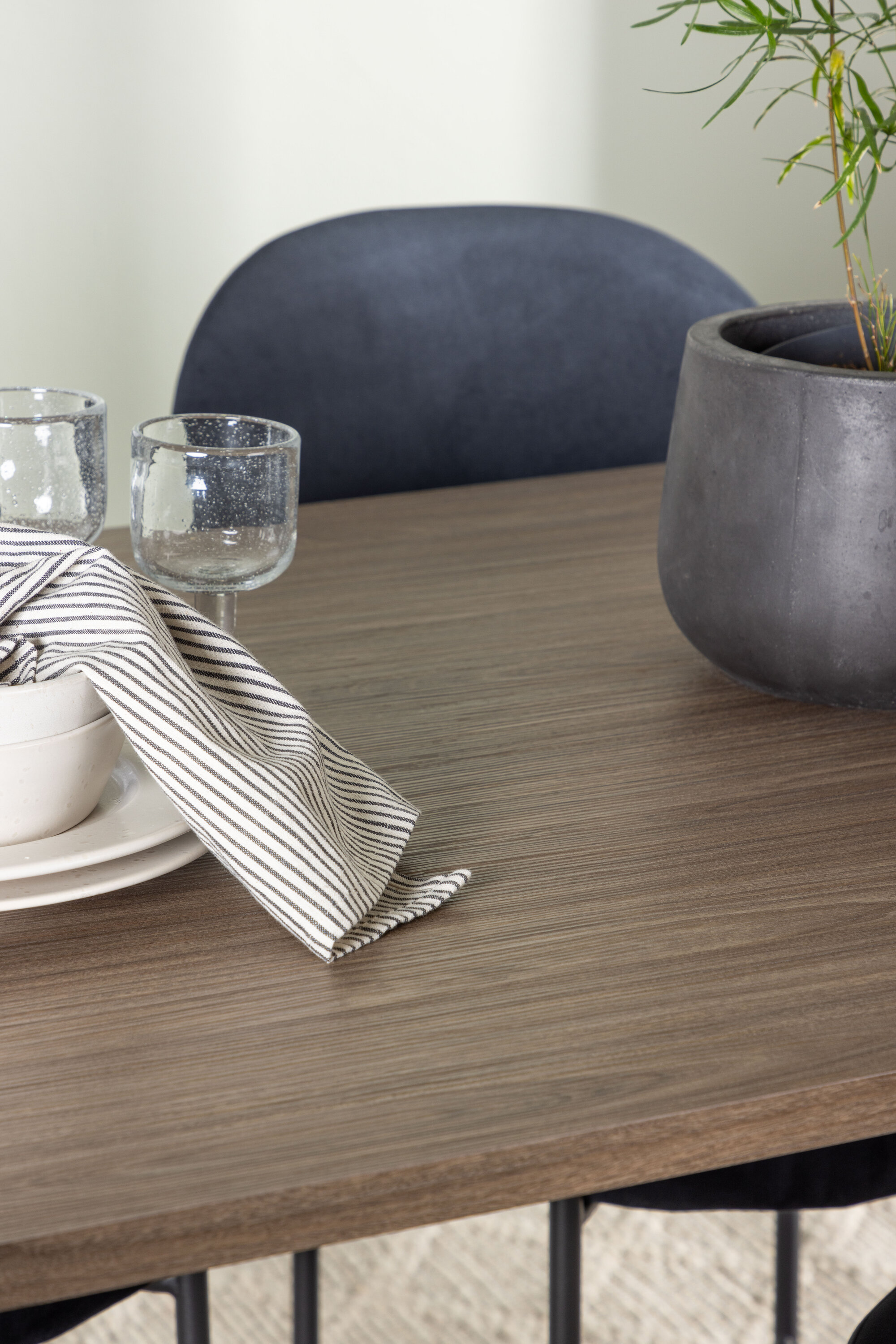 deLOHN Stella Ovális étkezőgarnitúra