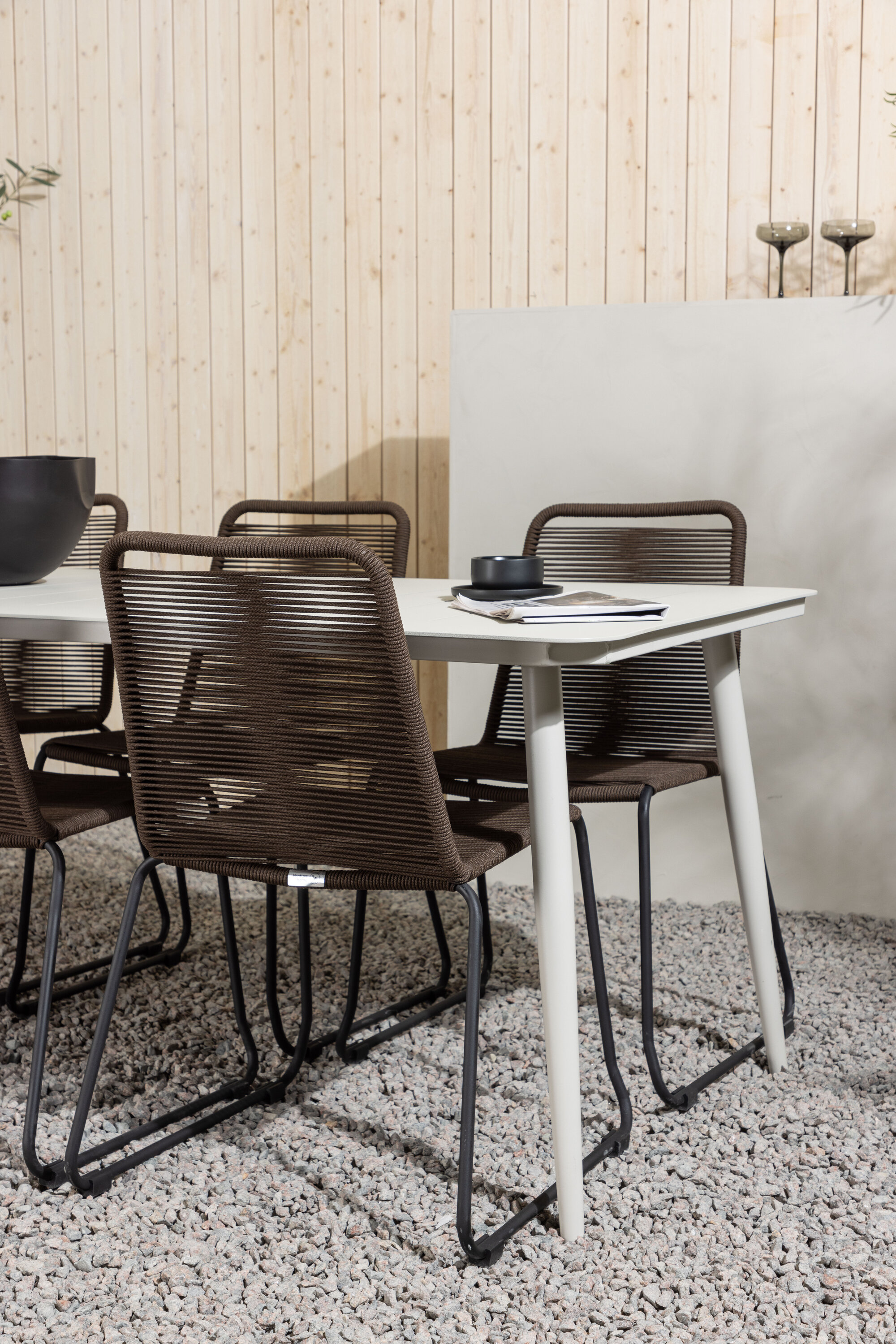 deLOHN Lina, Lindos Étkezőgarnitúra