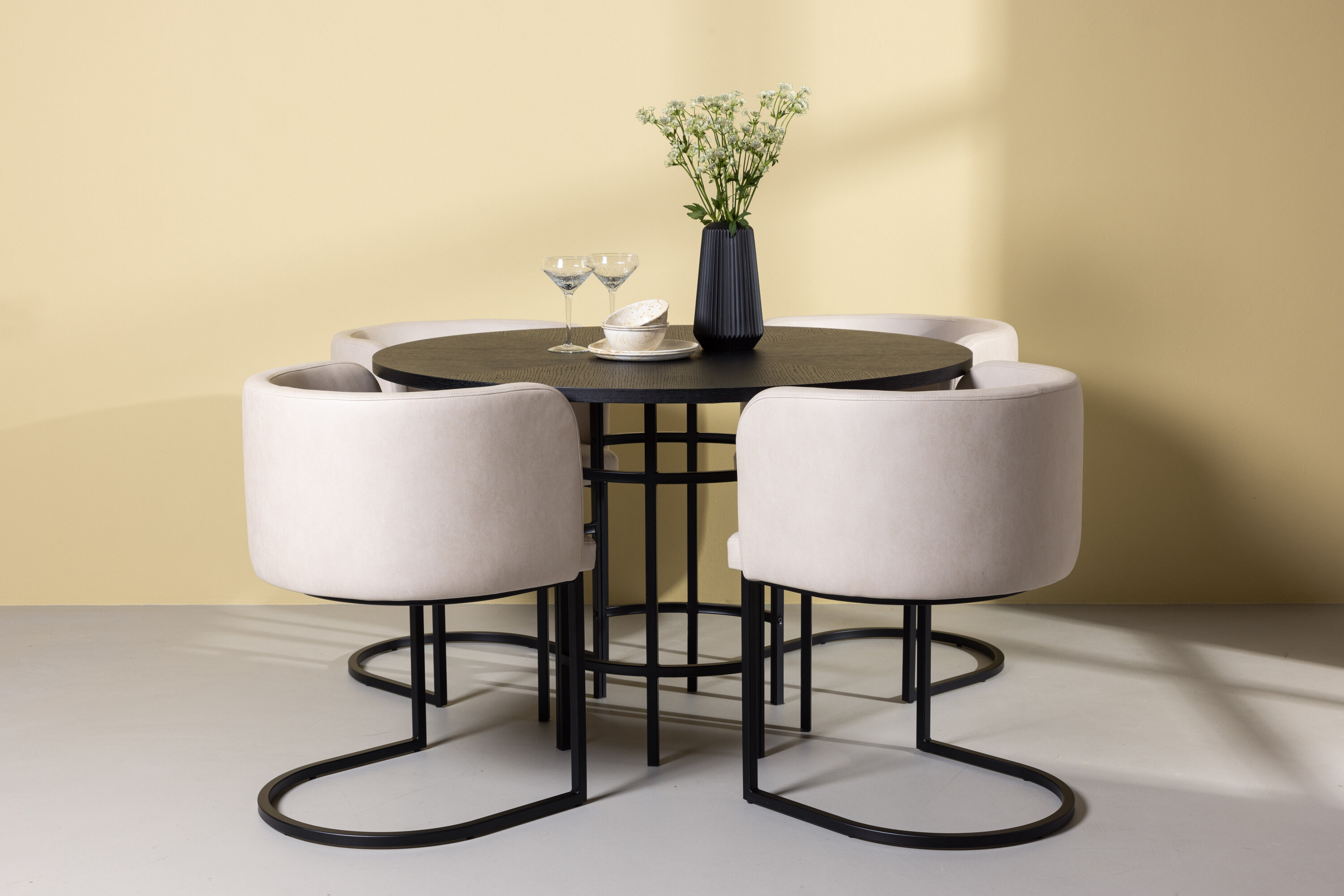 deLOHN Copenhagen, Simrishamn Kör alakú étkezőgarnitúra