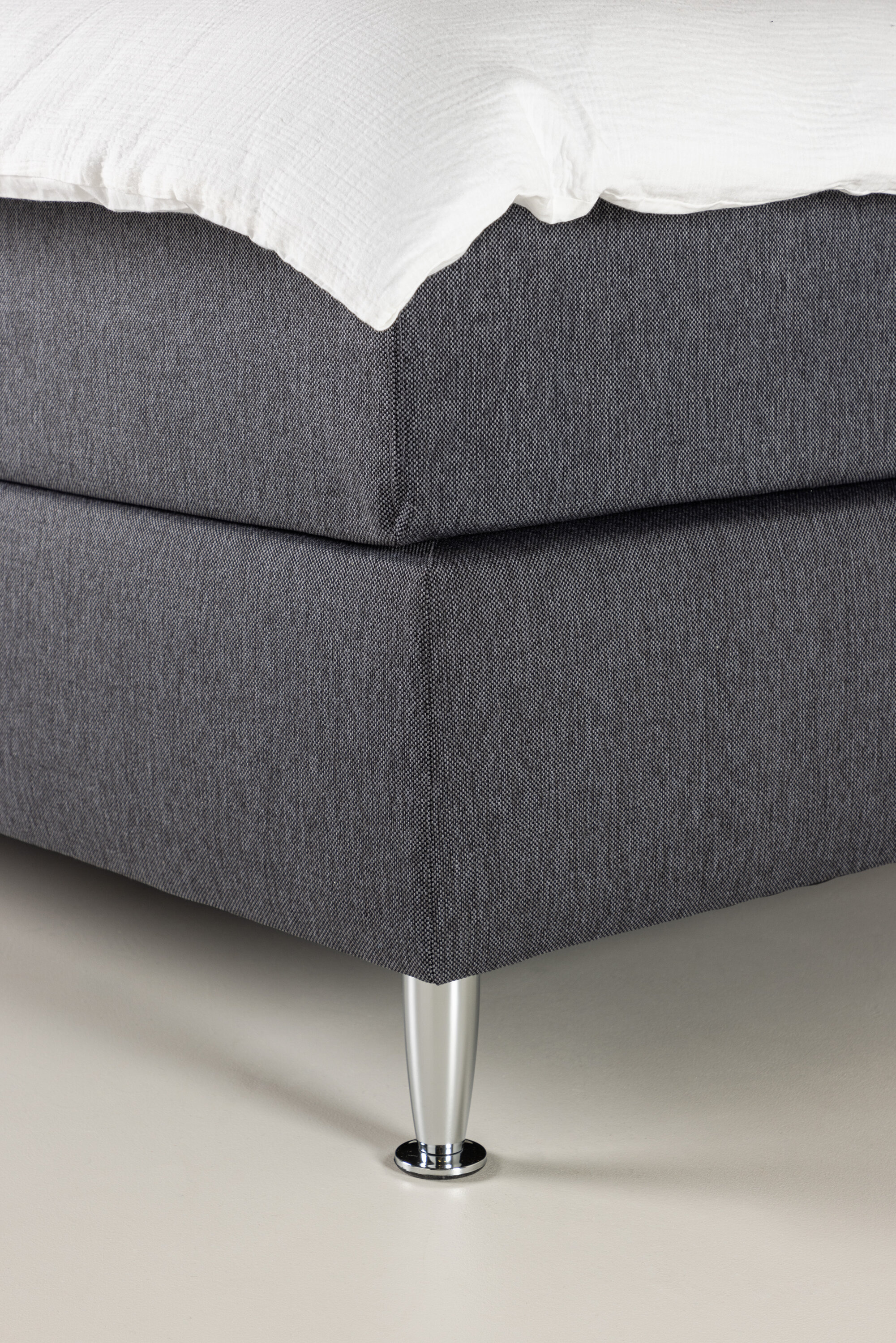 deLOHN Toledo Egyszemélyes ágy