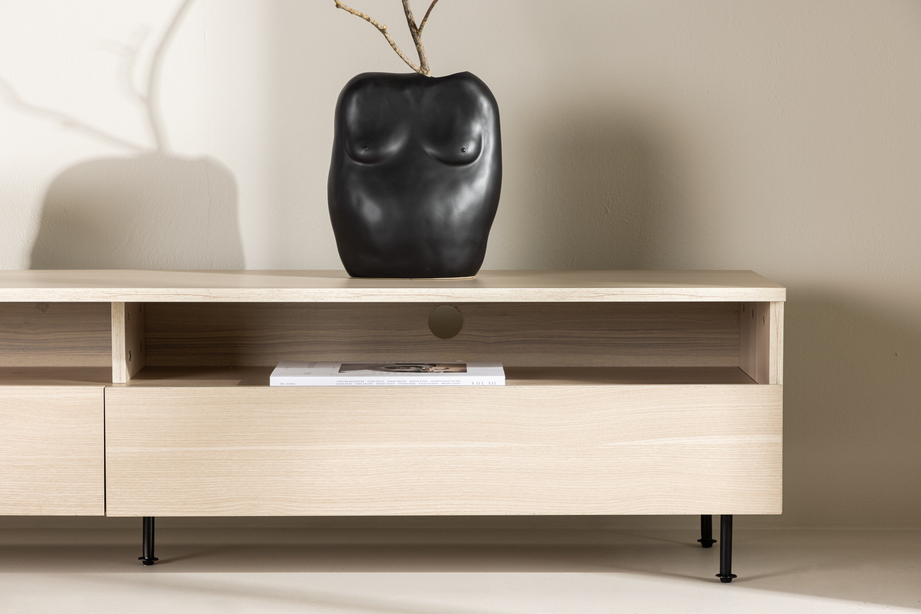 deLOHN Navarra TV-szekrény