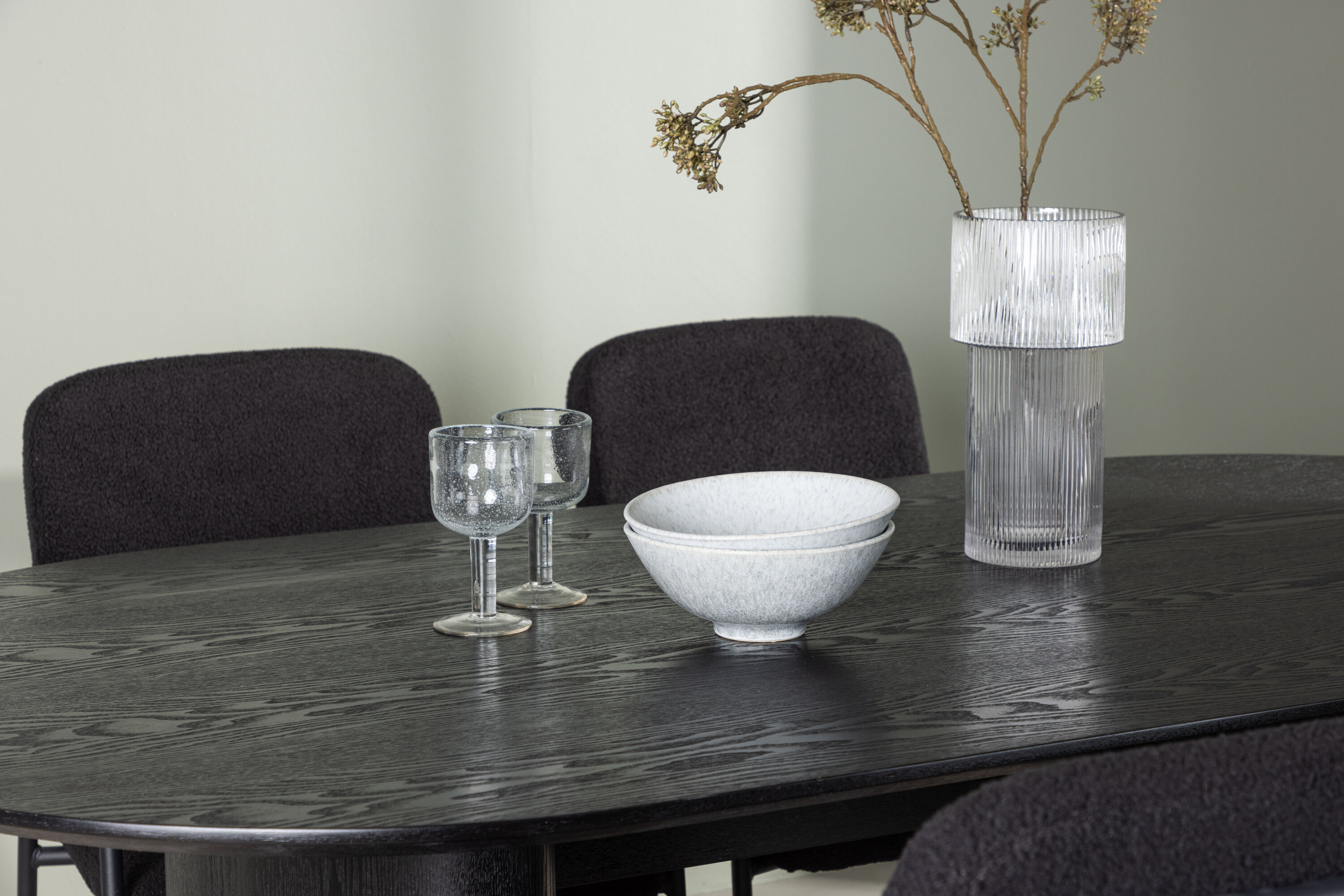 deLOHN Yesterday Ovális étkezőgarnitúra