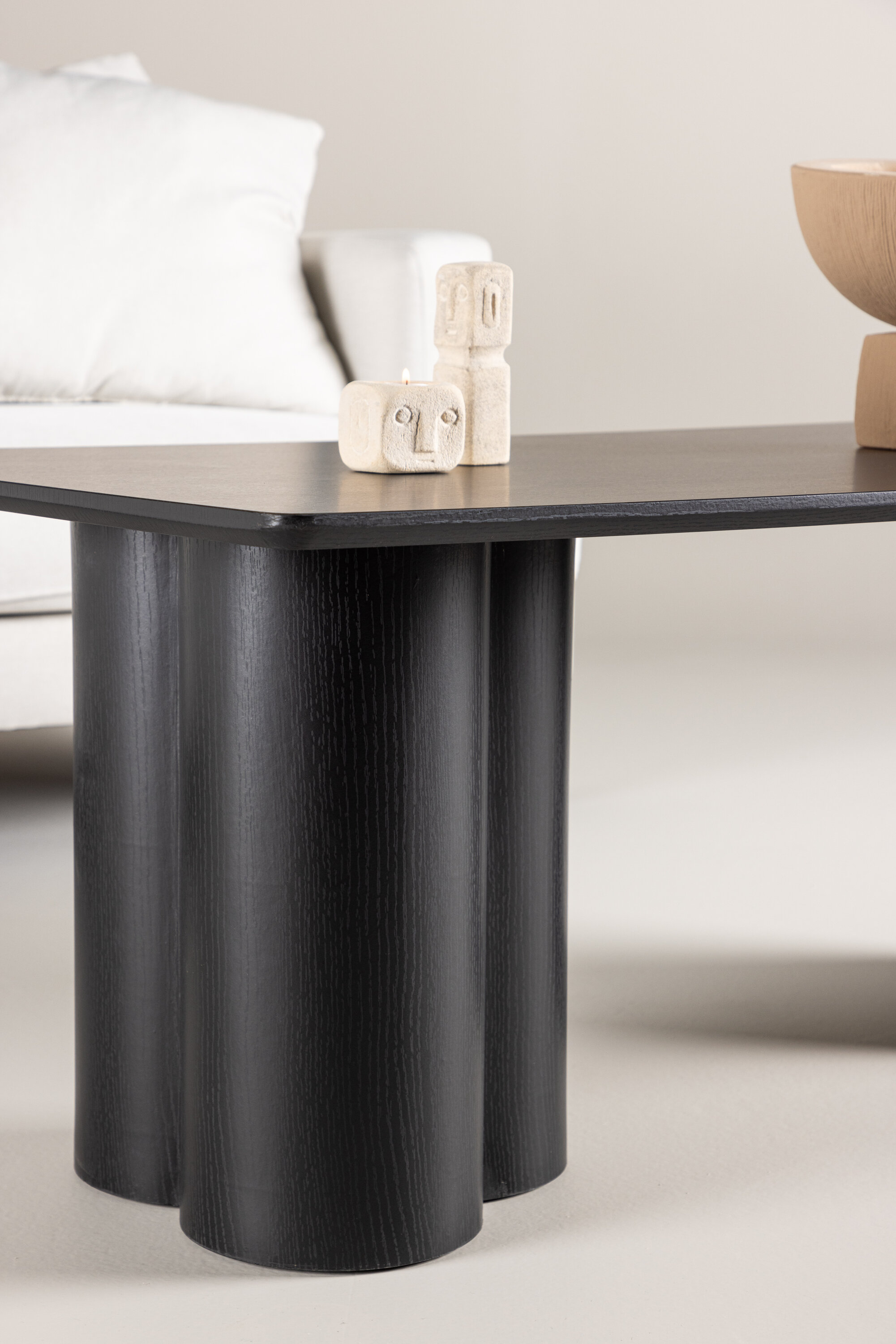 deLOHN Olivia Dohányzóasztal