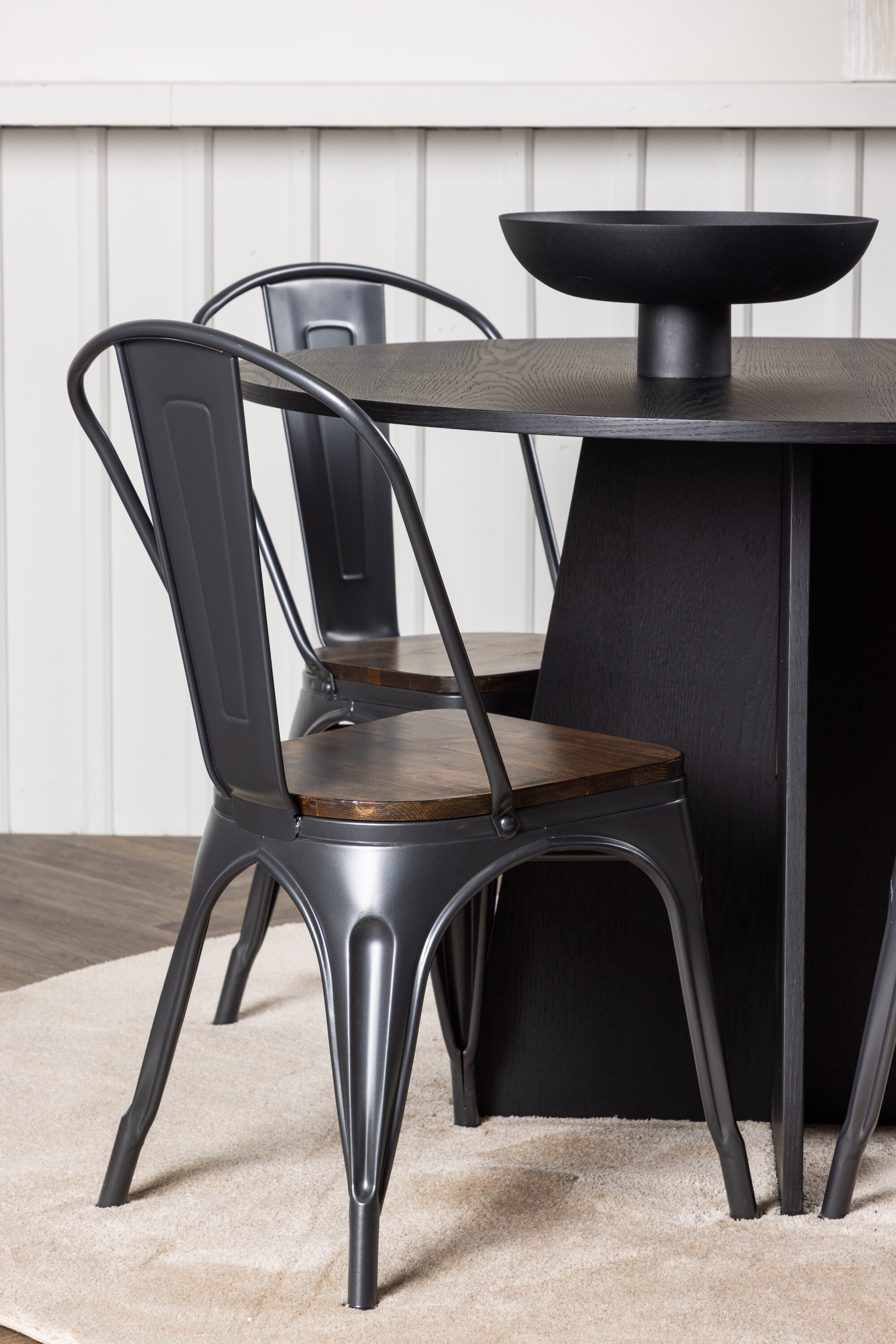 deLOHN Bootcut Oval, Tempe Kör alakú étkezőgarnitúra