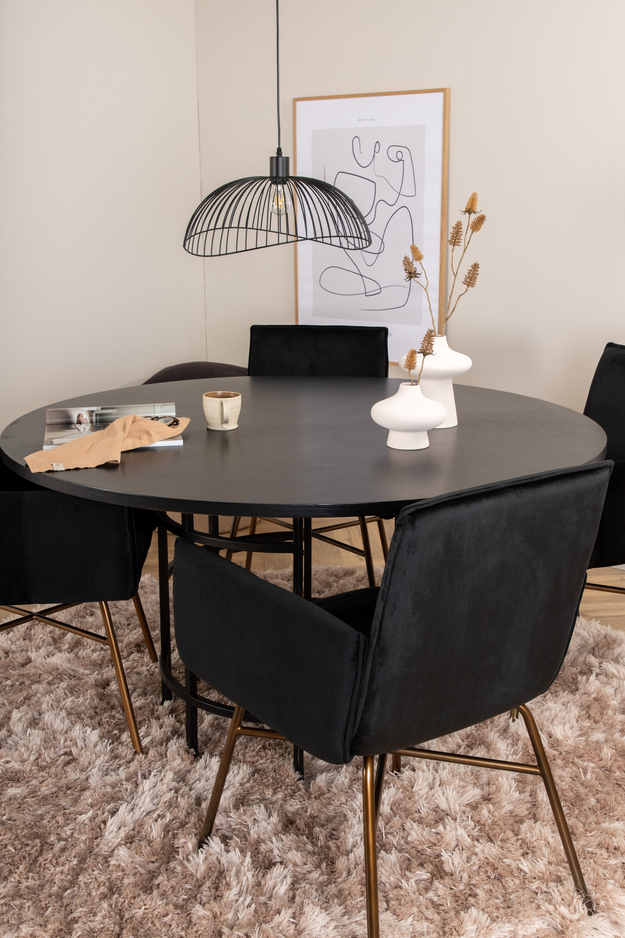 deLOHN Copenhagen, Petra Kör alakú étkezőgarnitúra