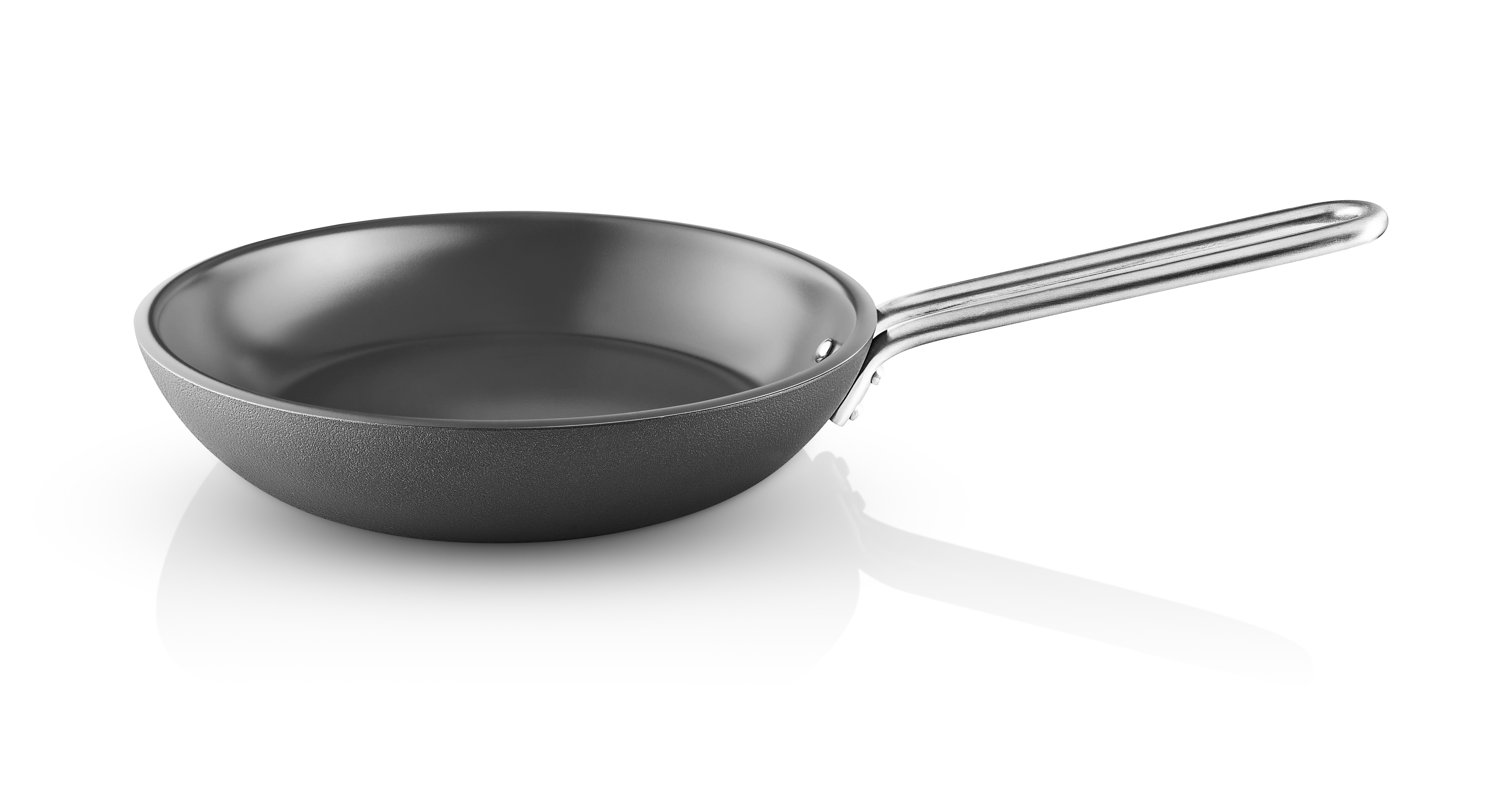 Professional Frying pan 24 cm Slip-Let® Laser Titanium