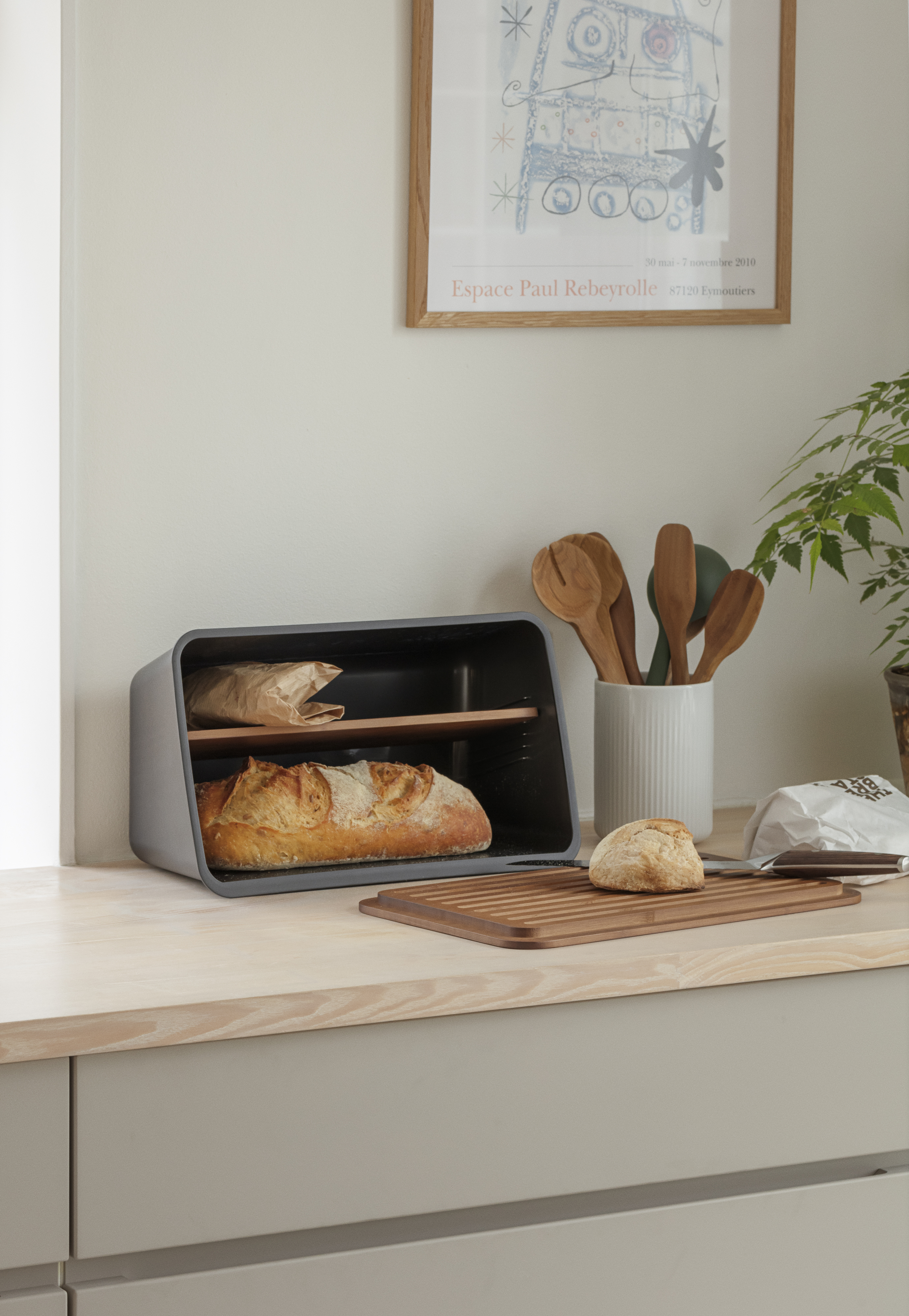 Nordic kitchen Bread box Black