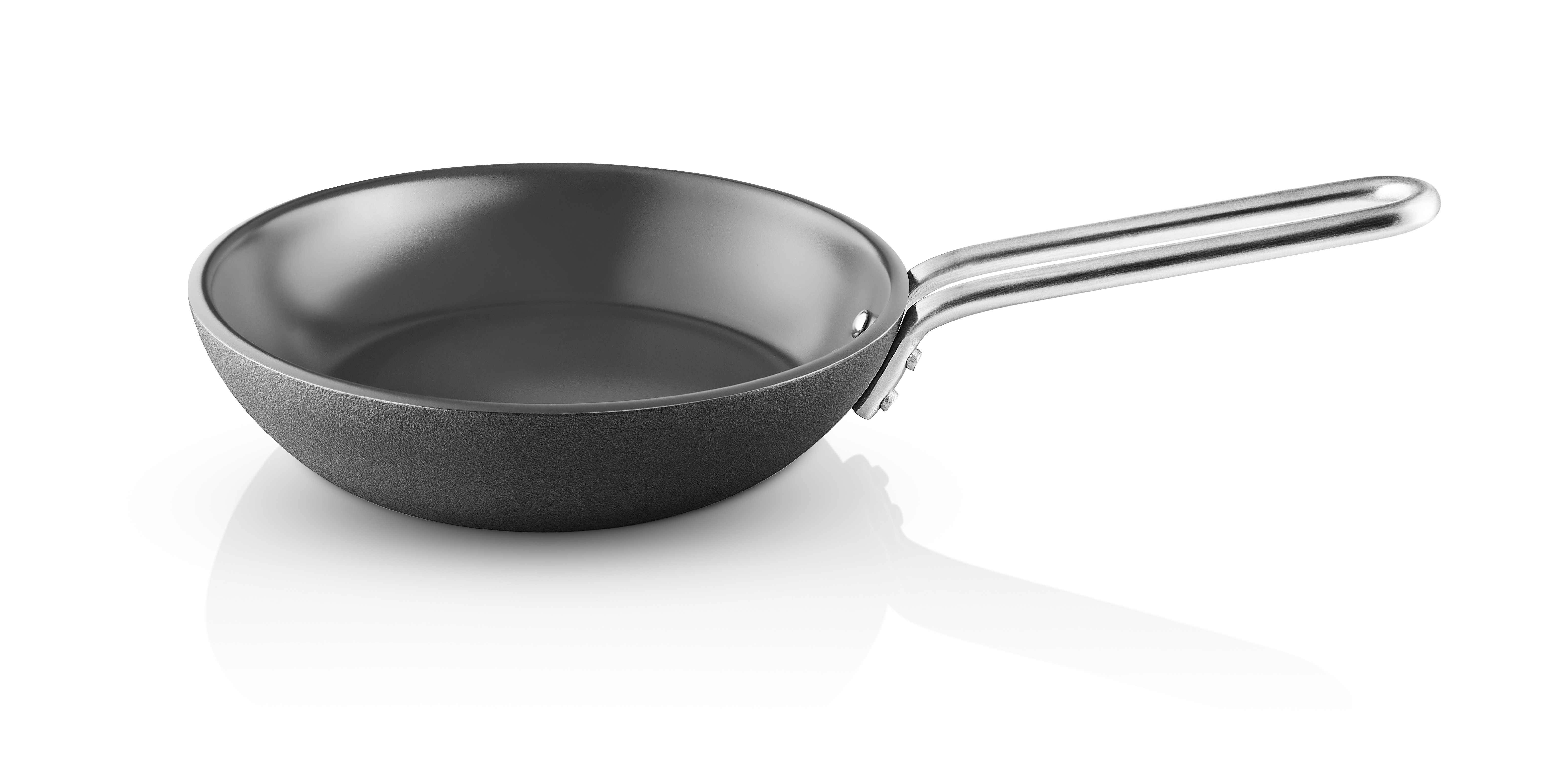 Professional Frying pan 20 cm Slip-Let® Laser Titanium