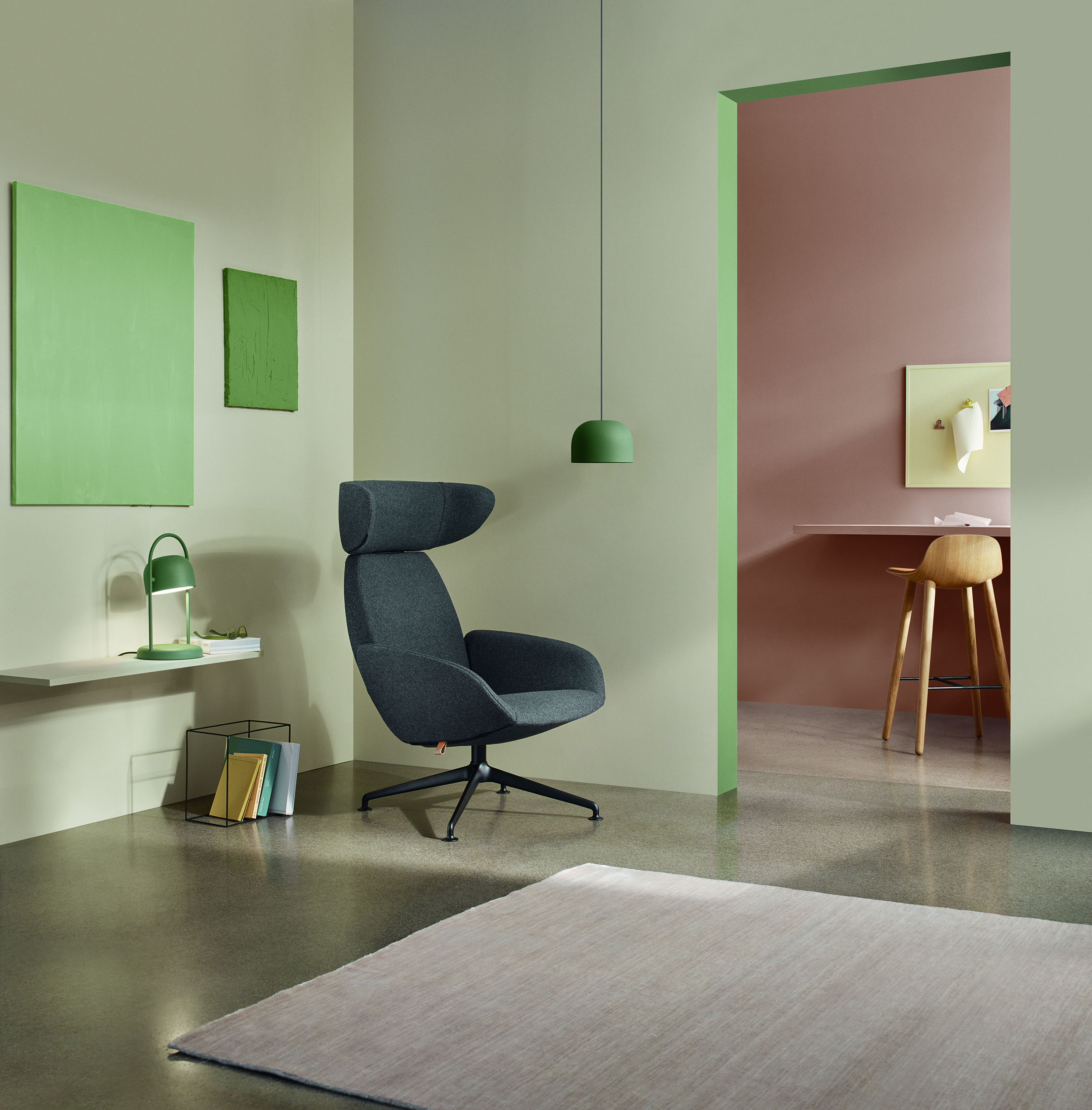 Laze - Grey w. black legs