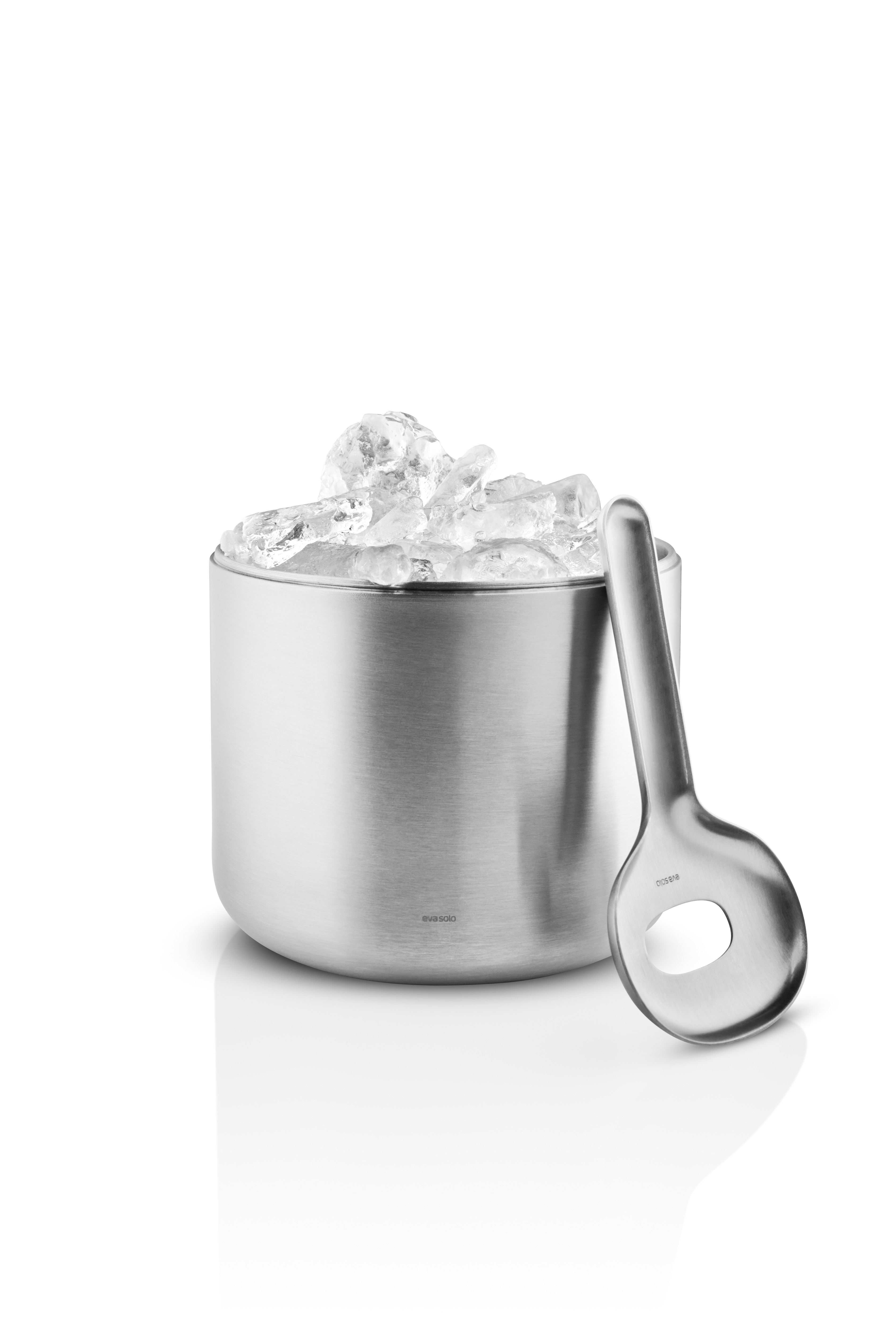 Liquid Lounge Insulated Ice Bucket with Scoop