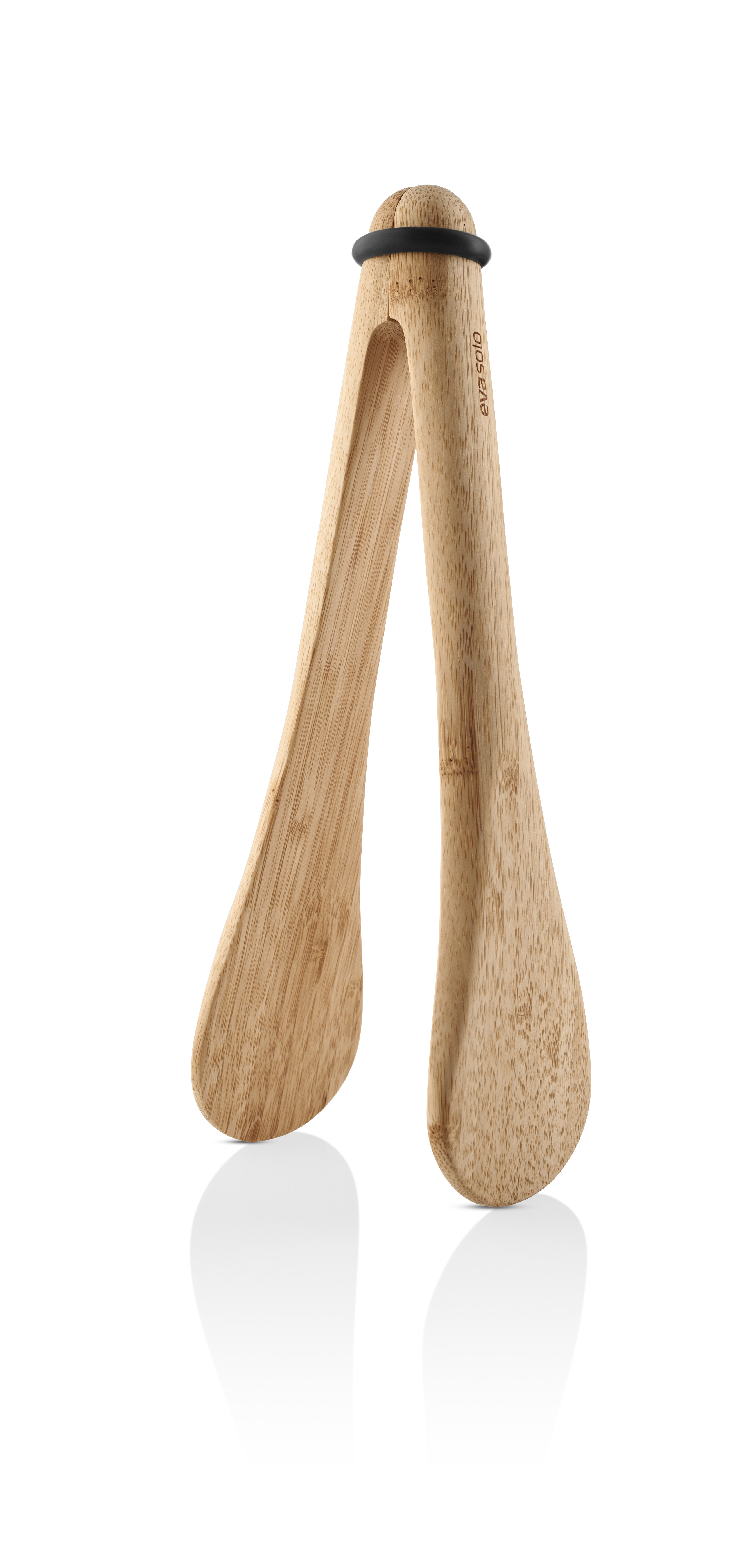 Nordic kitchen salad tongs