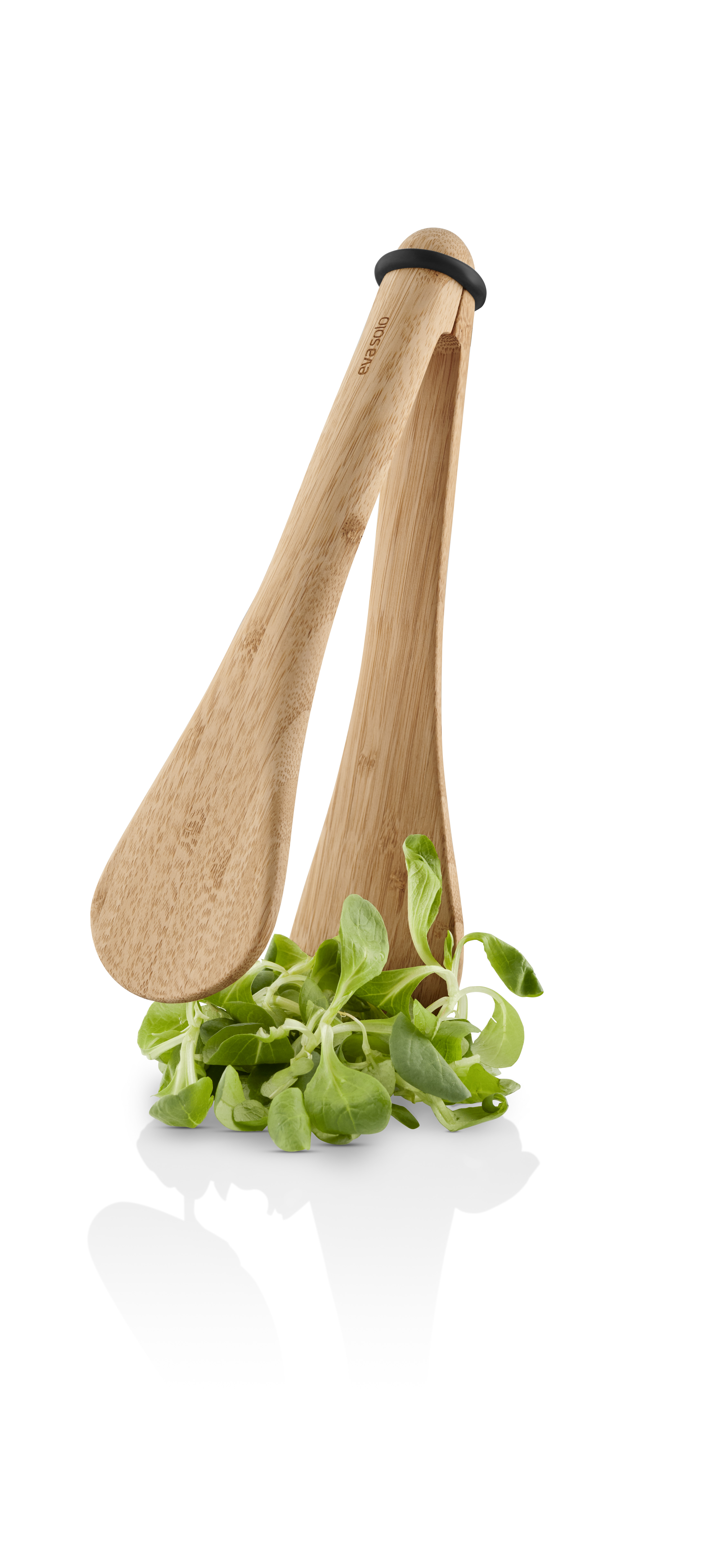 Nordic kitchen salad tongs