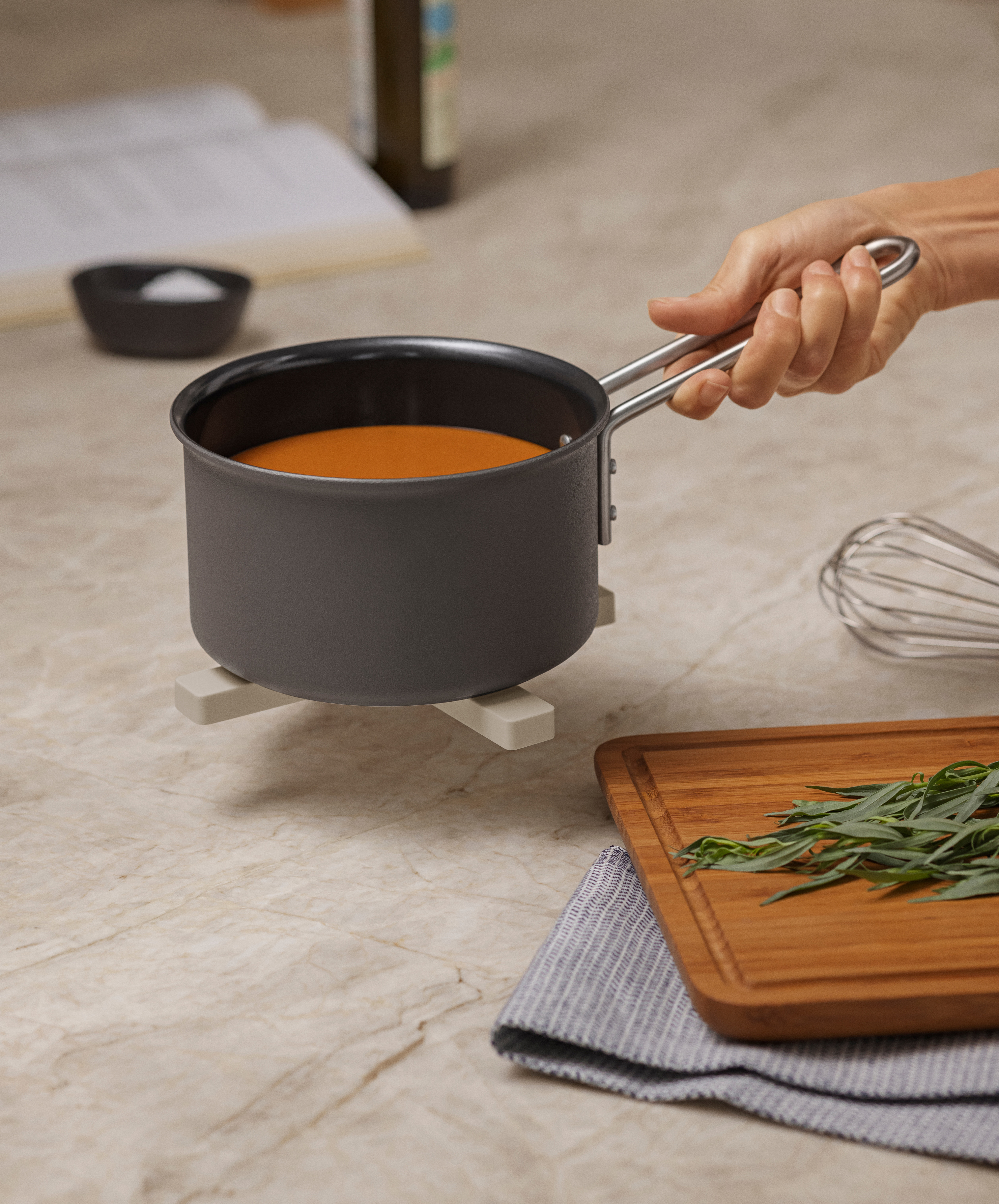 Magnetic trivet Sand