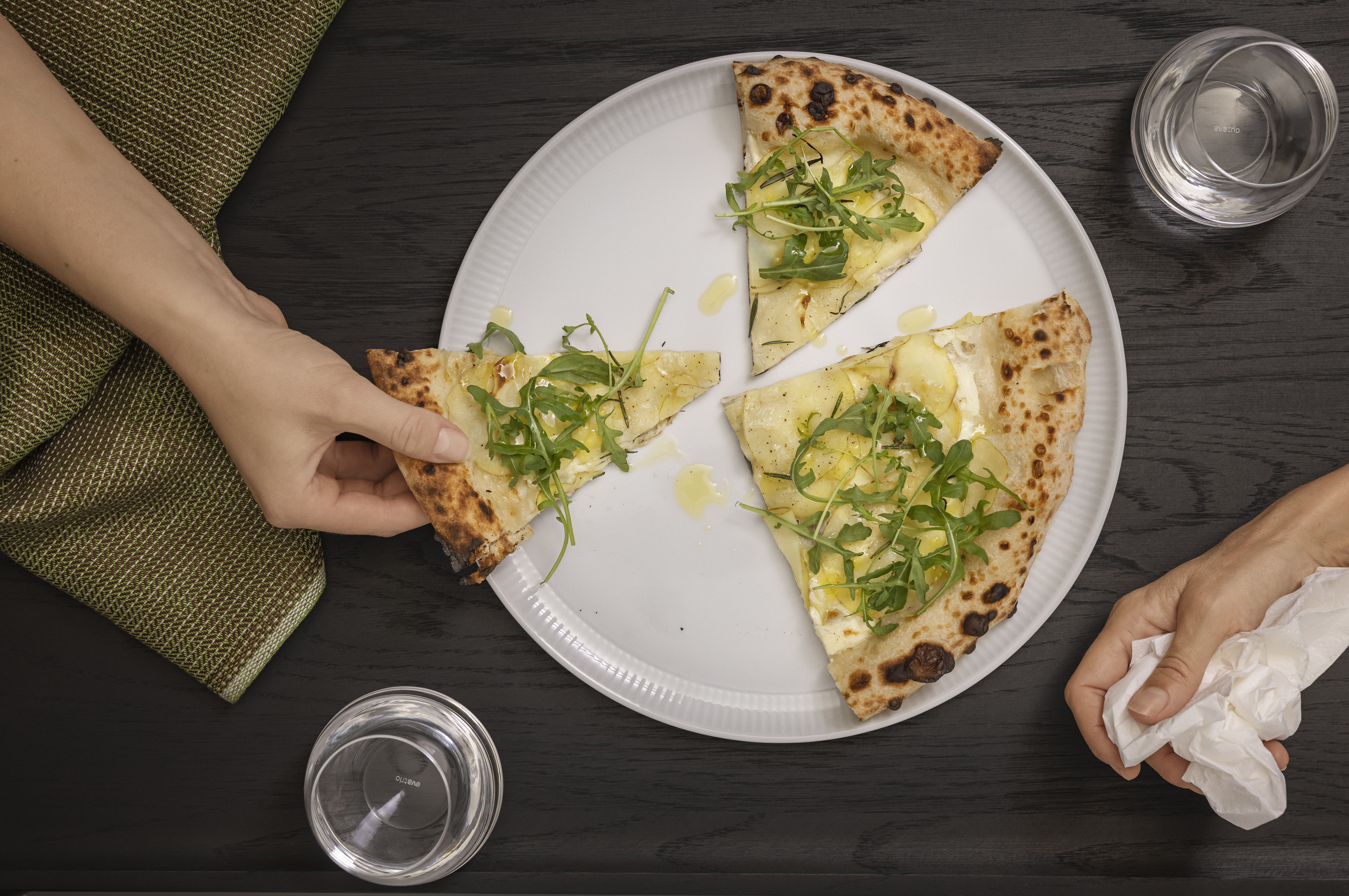 Legio Nova Pizza Plate - 31.5 cm