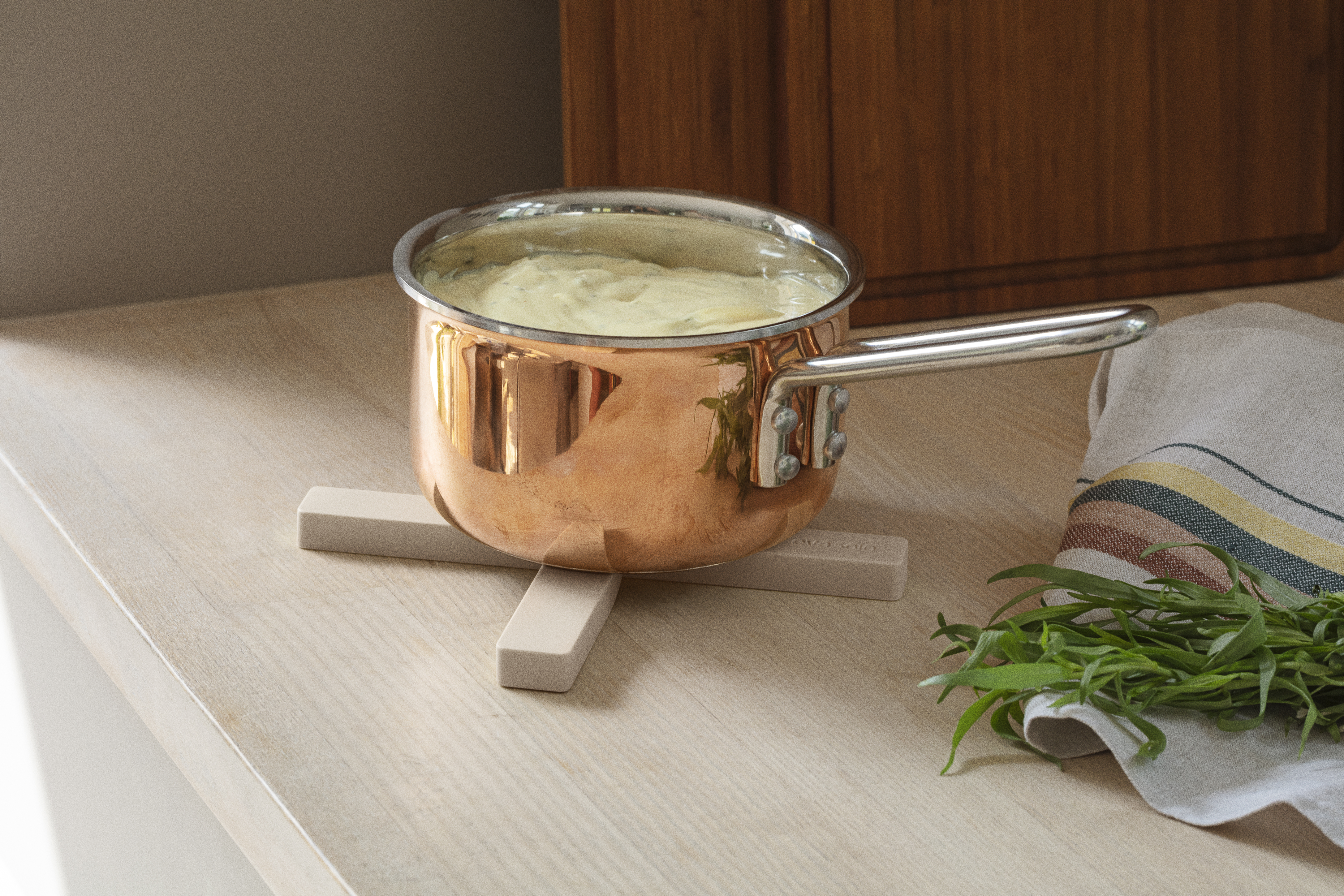 Magnetic trivet Sand