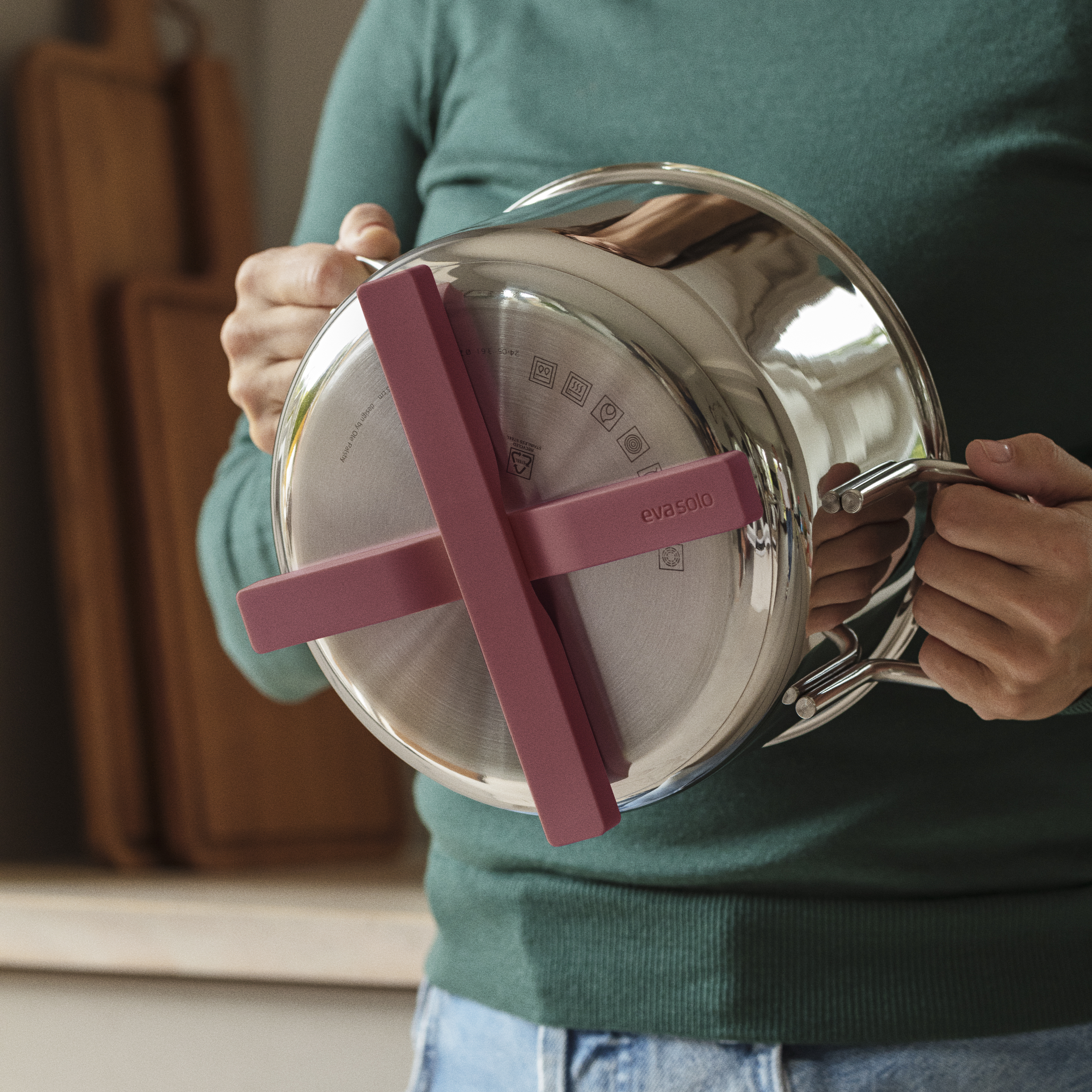 Magnetic trivet Ruby