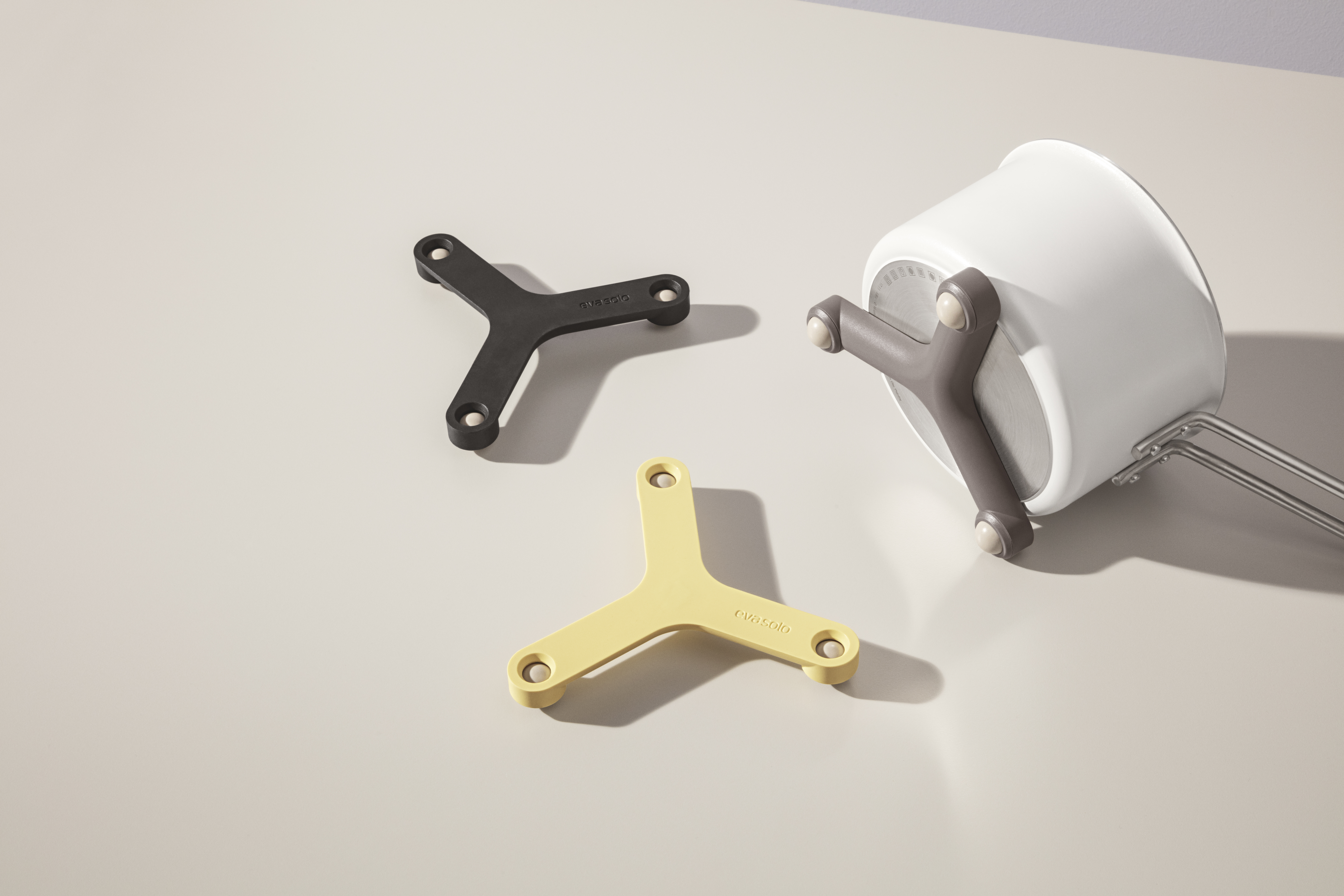 Rolling trivet - Black