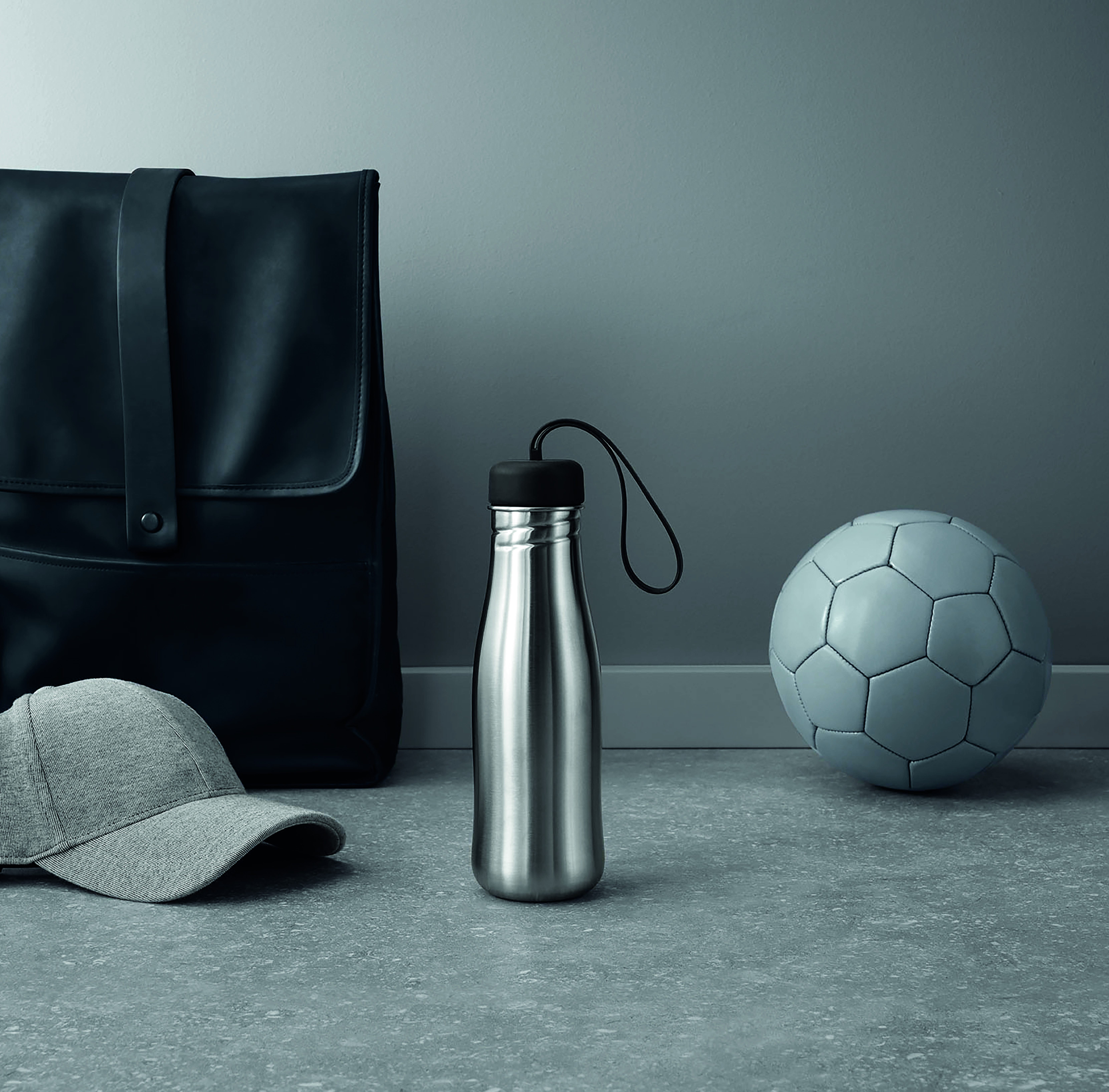 Active drinking bottle - 0.7 liters - Black